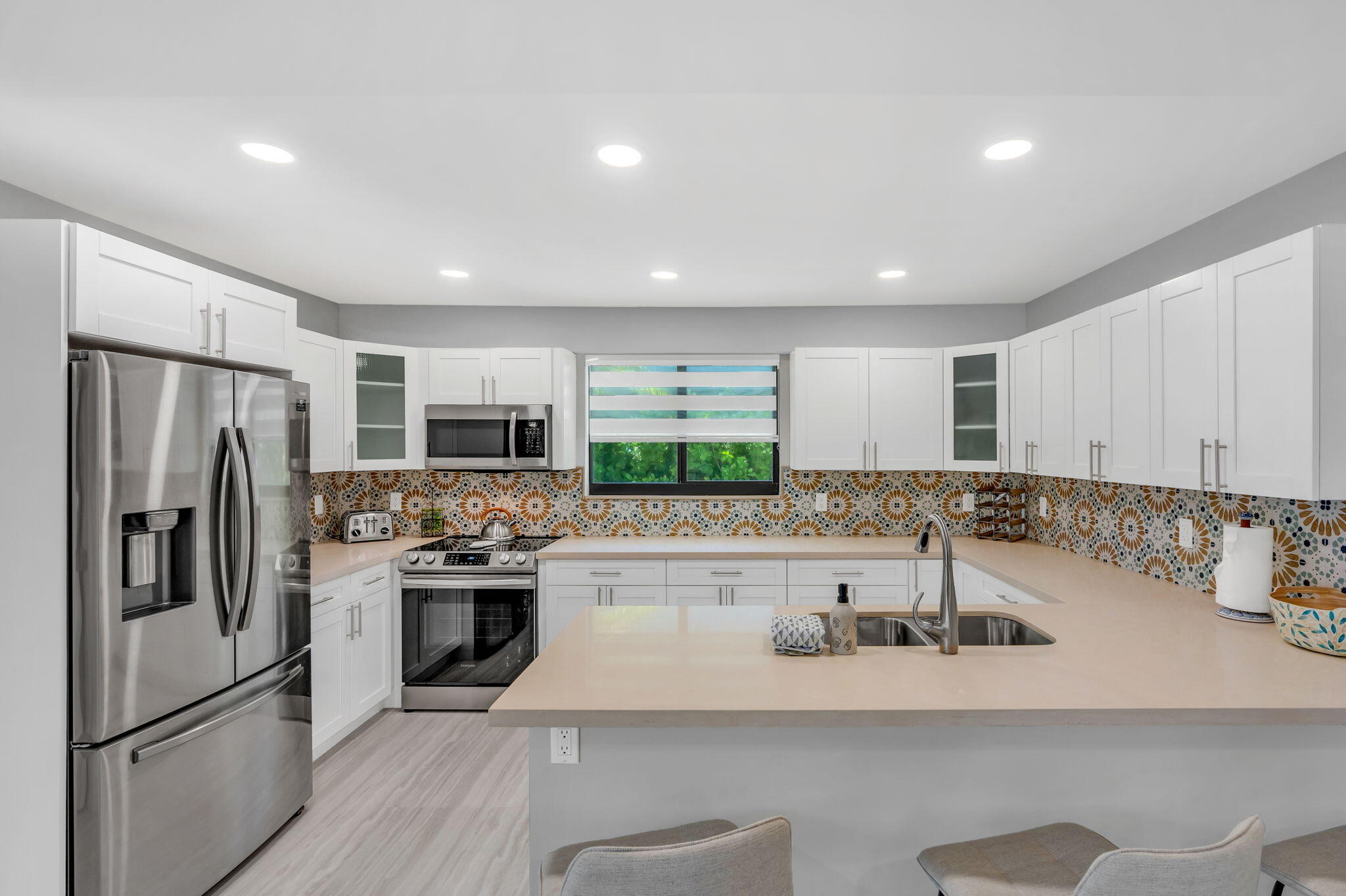 Key Colony, Florida 33051, United States, 6 Bedrooms Bedrooms, ,4 BathroomsBathrooms,Residential,Active,41188