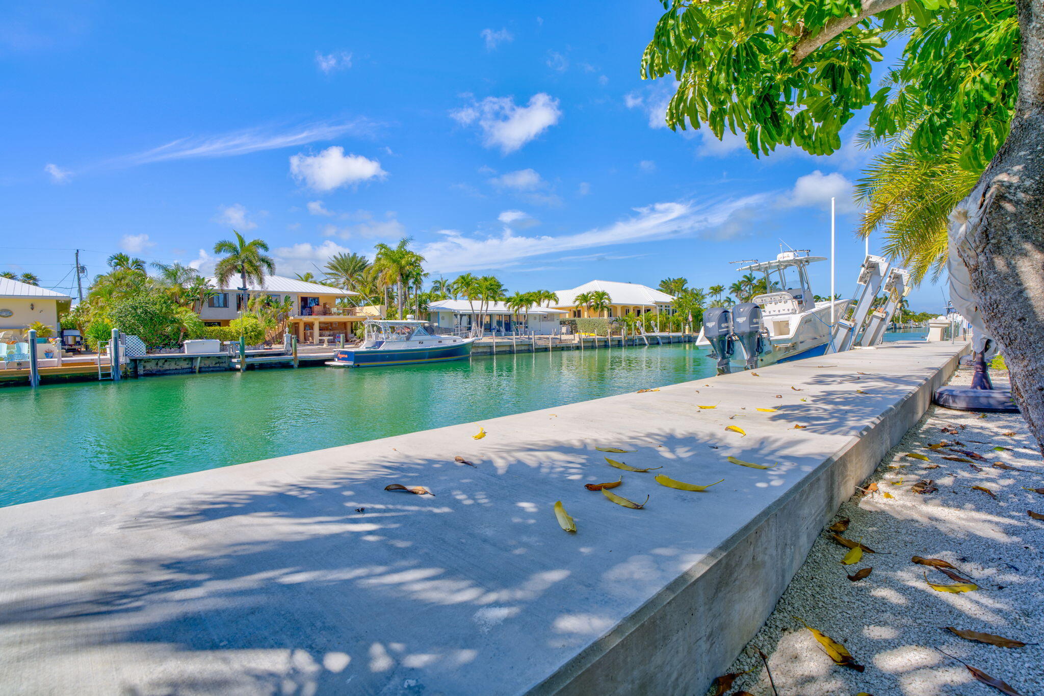 Key Colony, Florida 33051, United States, 2 Bedrooms Bedrooms, ,3 BathroomsBathrooms,Residential,Active,7804