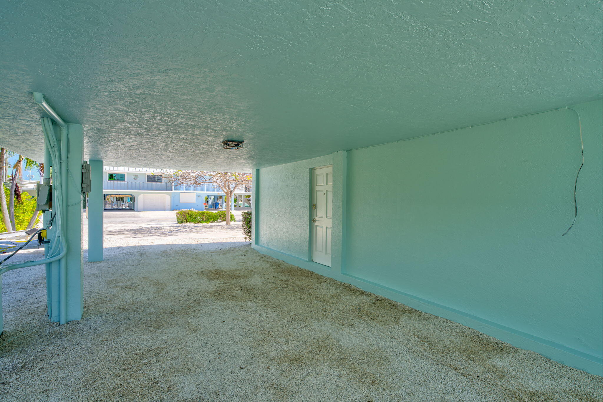 Key Colony, Florida 33051, United States, 2 Bedrooms Bedrooms, ,3 BathroomsBathrooms,Residential,Active,7804