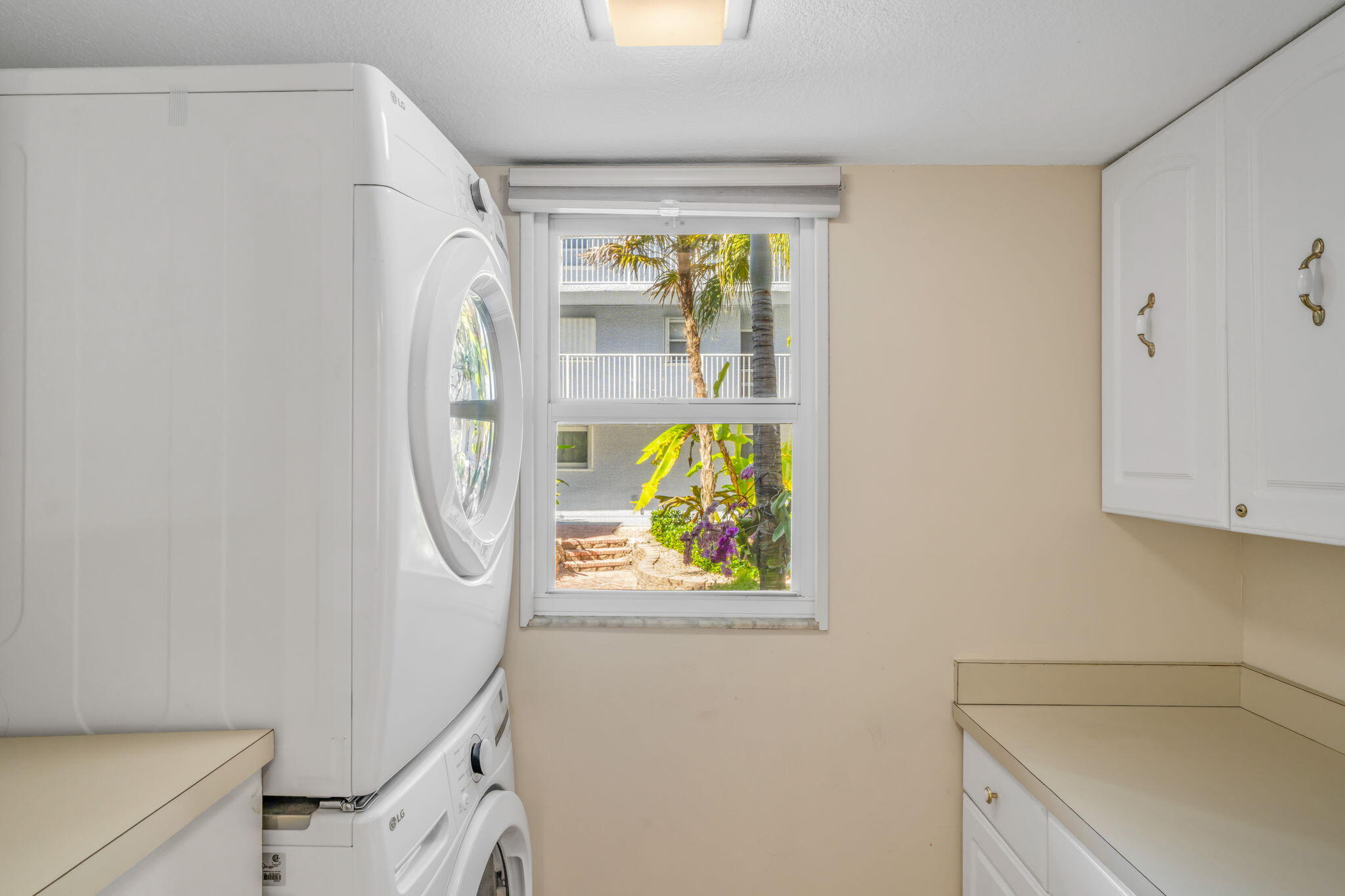 Key Colony, Florida 33051, United States, 2 Bedrooms Bedrooms, ,2 BathroomsBathrooms,Residential,Active,25902