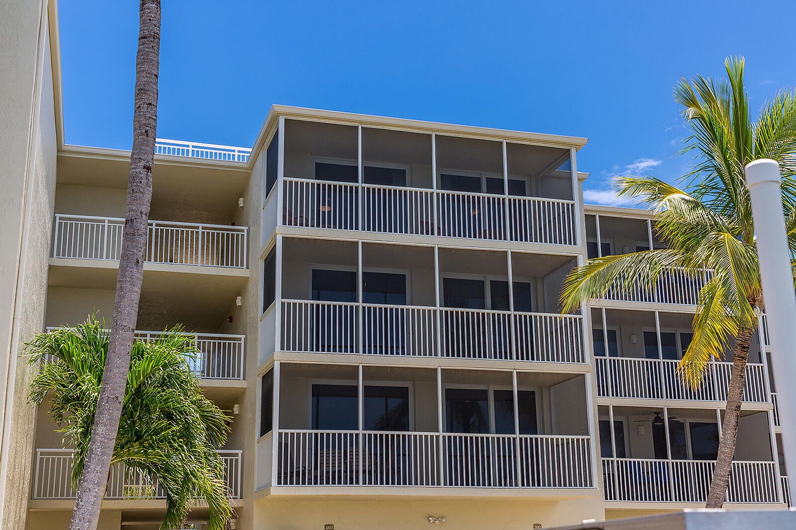 Marathon, Florida 33050, United States, 2 Bedrooms Bedrooms, ,2 BathroomsBathrooms,Residential,Active,139408