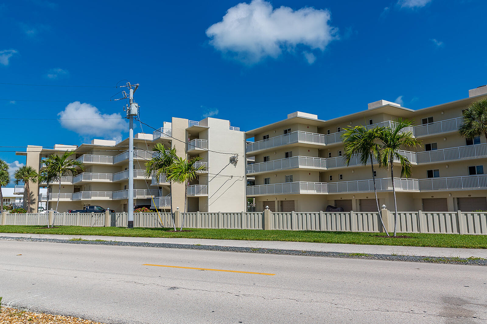 Marathon, Florida 33050, United States, 2 Bedrooms Bedrooms, ,2 BathroomsBathrooms,Residential,Active,139408