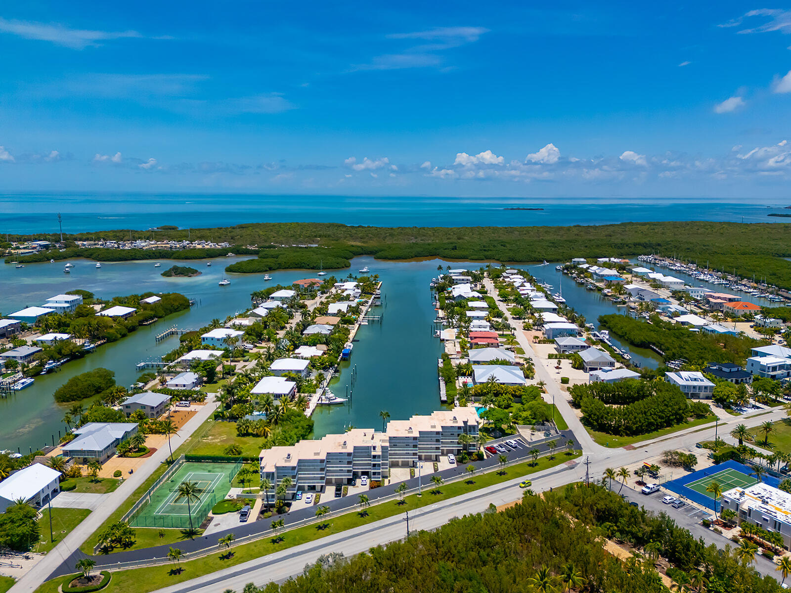 Marathon, Florida 33050, United States, 2 Bedrooms Bedrooms, ,2 BathroomsBathrooms,Residential,Active,139408