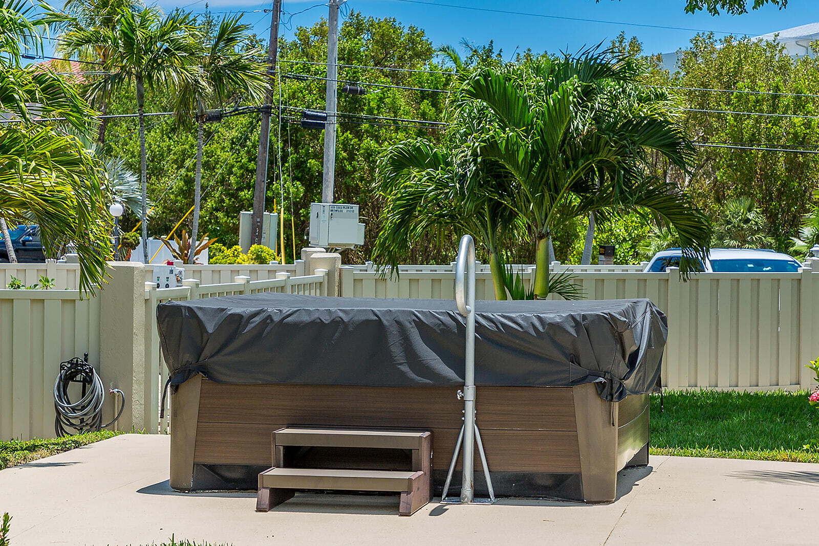 Marathon, Florida 33050, United States, 2 Bedrooms Bedrooms, ,2 BathroomsBathrooms,Residential,Active,139408