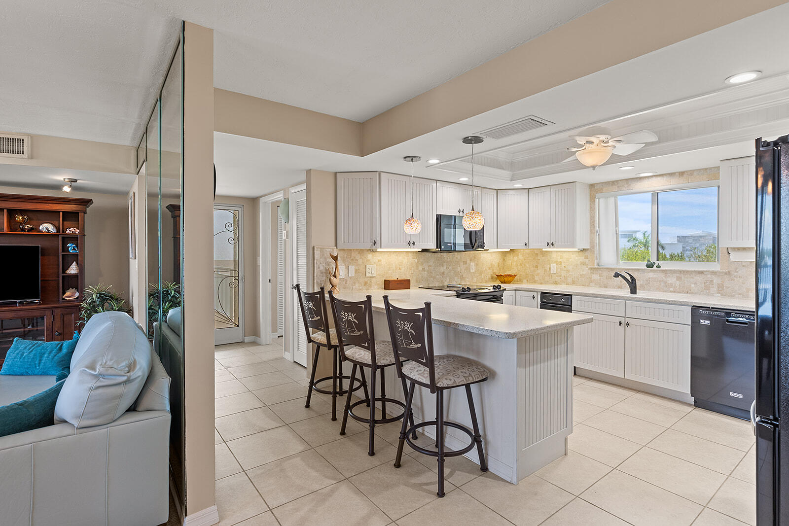 Marathon, Florida 33050, United States, 2 Bedrooms Bedrooms, ,2 BathroomsBathrooms,Residential,Active,139408