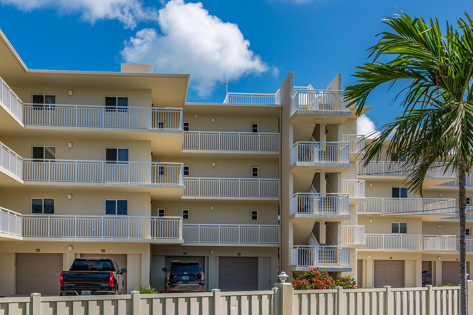 Marathon, Florida 33050, United States, 2 Bedrooms Bedrooms, ,2 BathroomsBathrooms,Residential,Active,139408