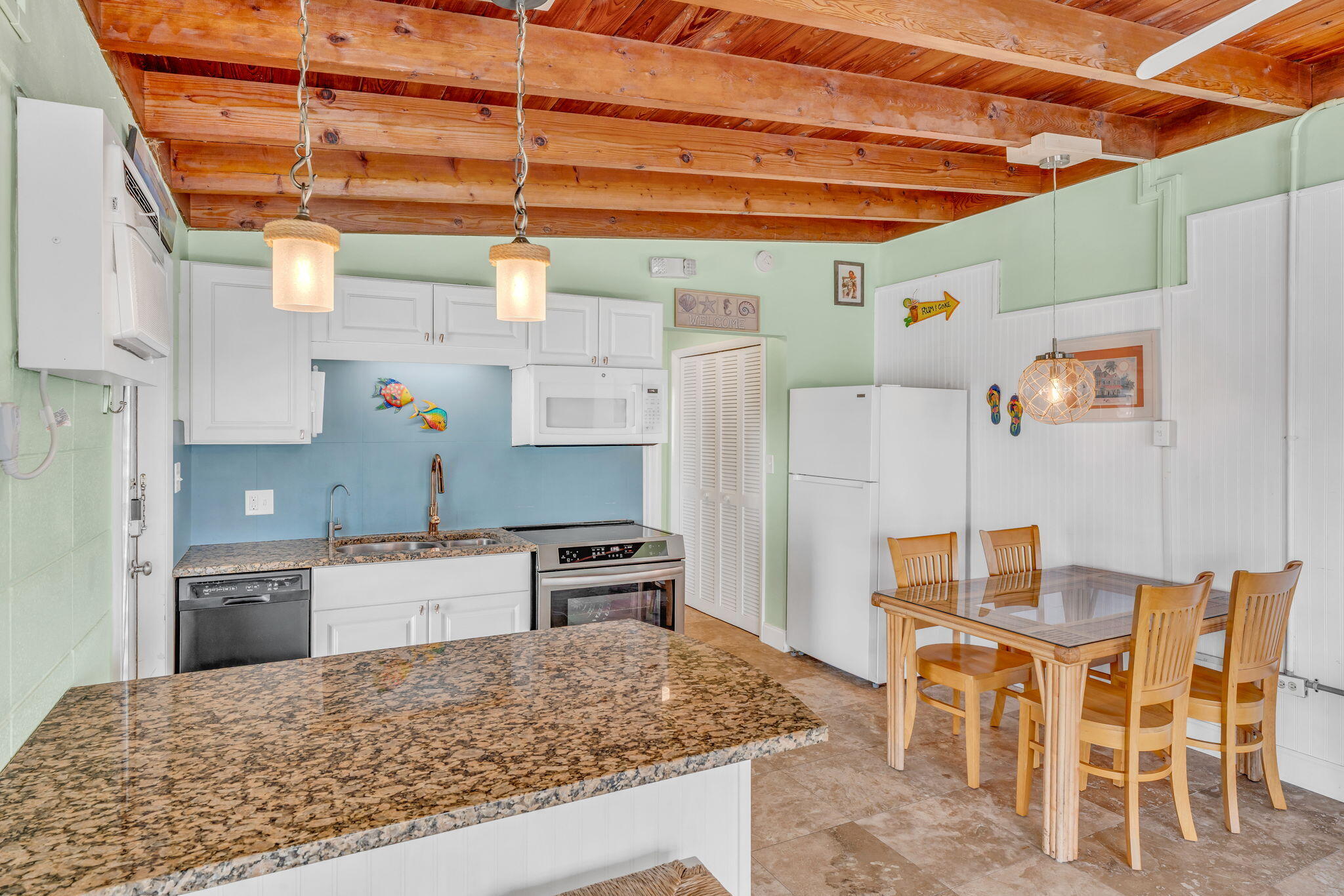 Key Colony, Florida 33051, United States, 2 Bedrooms Bedrooms, ,2 BathroomsBathrooms,Residential,Active,246185