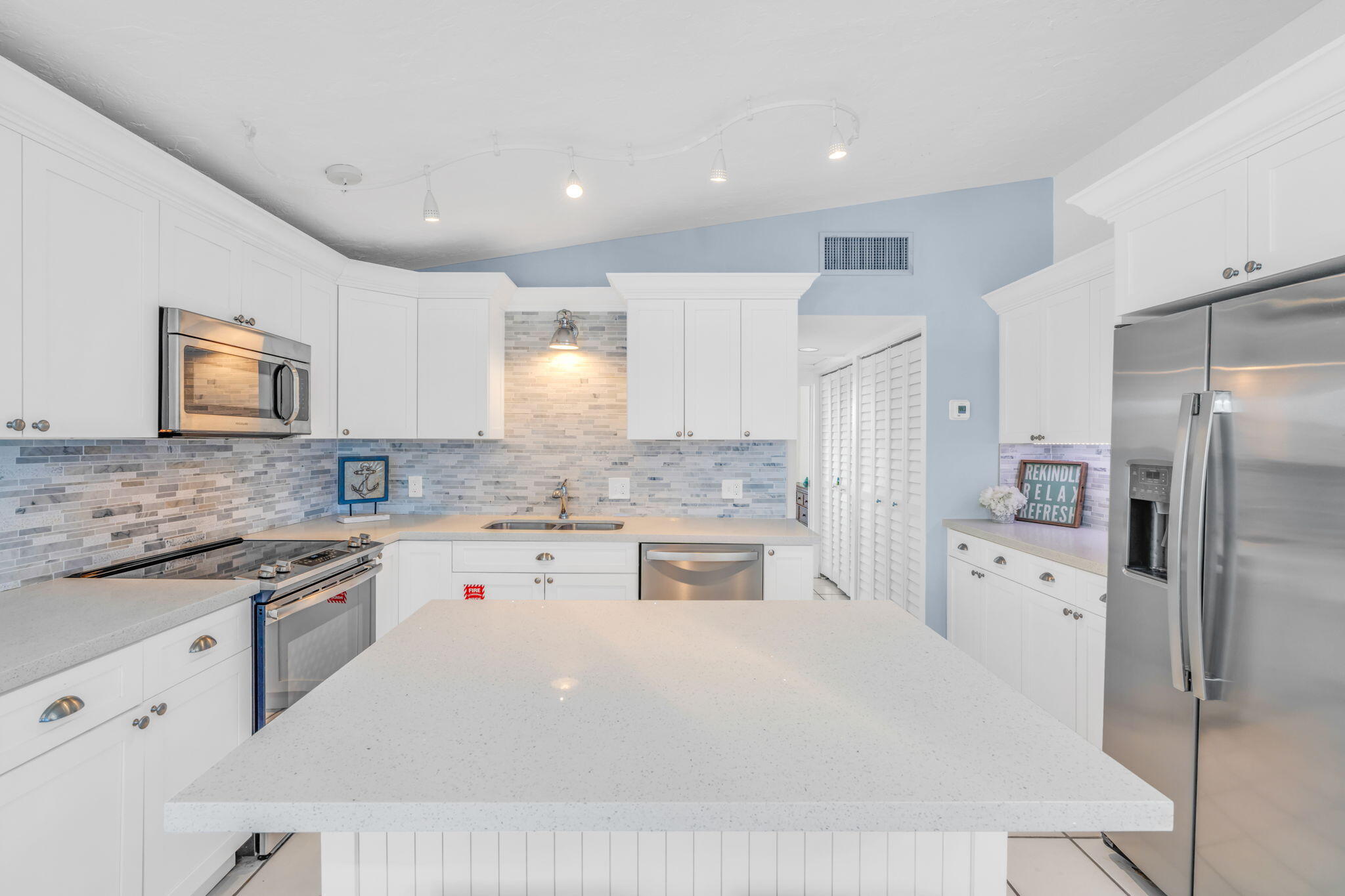 Key Colony, Florida 33051, United States, 2 Bedrooms Bedrooms, ,2 BathroomsBathrooms,Residential,Active,25909