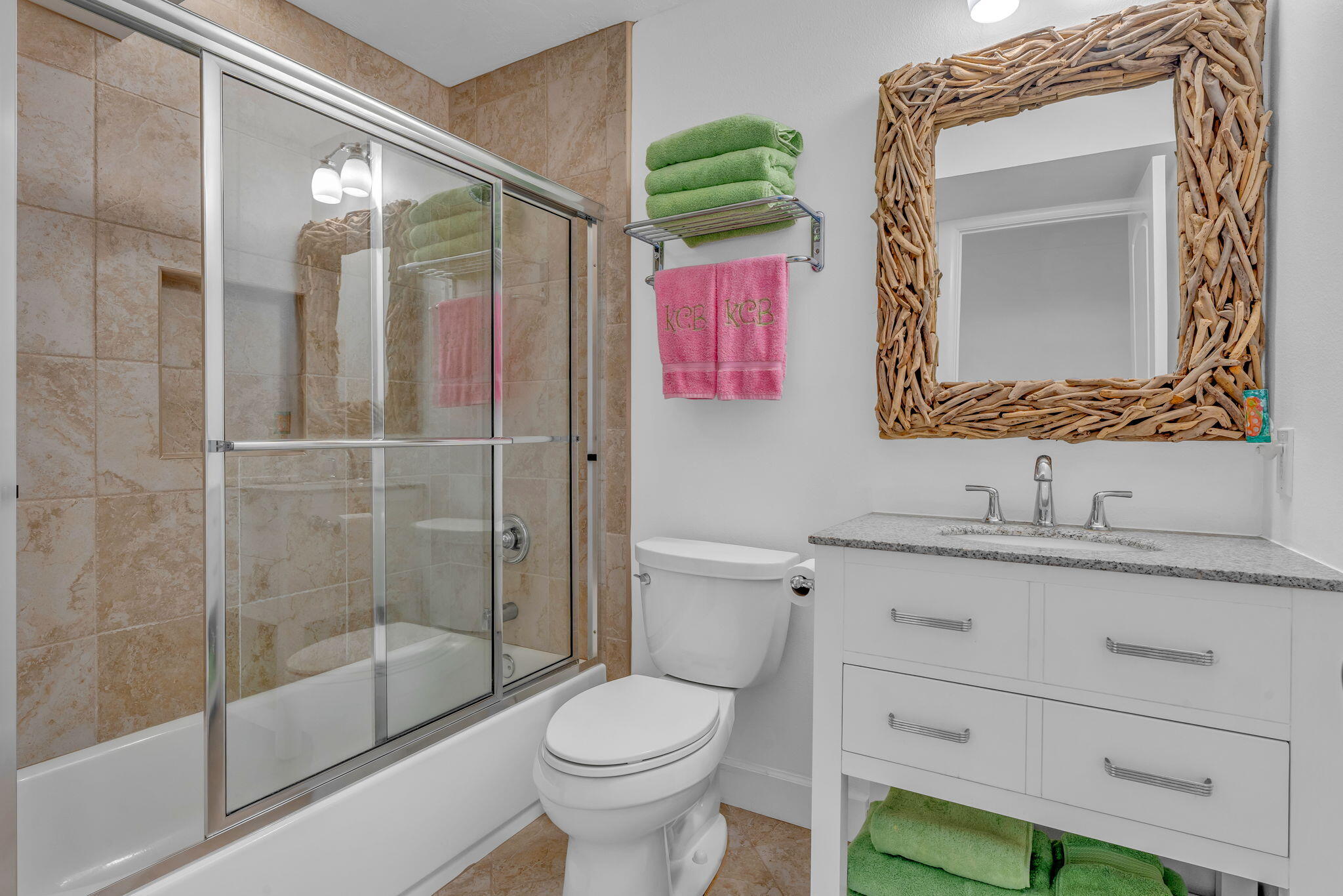 Key Colony, Florida 33051, United States, 2 Bedrooms Bedrooms, ,3 BathroomsBathrooms,Residential,Active,246647