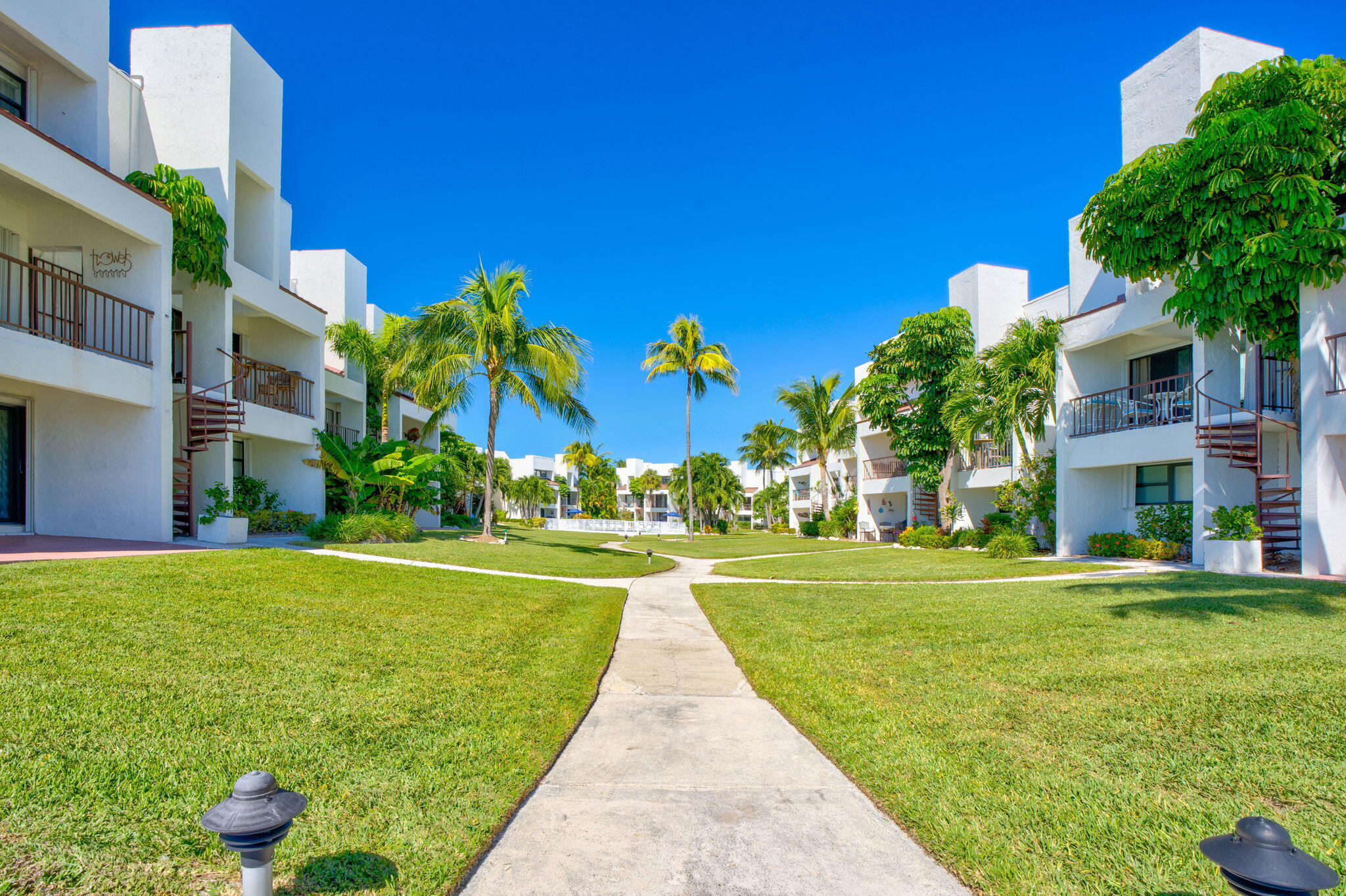 Key Colony, Florida 33051, United States, 2 Bedrooms Bedrooms, ,3 BathroomsBathrooms,Residential,Active,246647