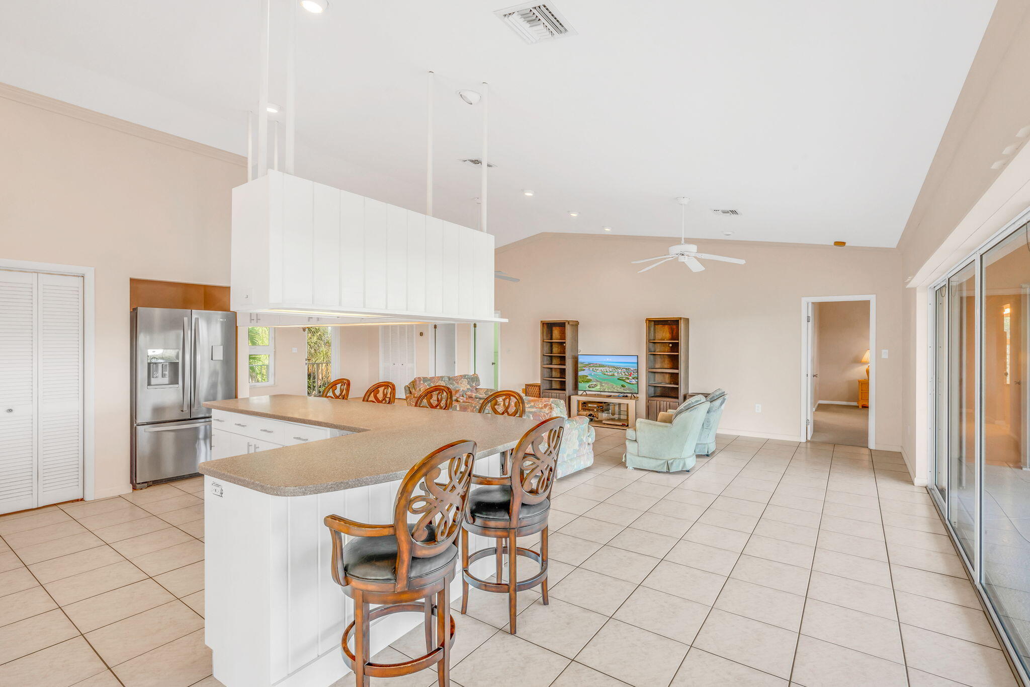 Marathon, Florida 33050, United States, 4 Bedrooms Bedrooms, ,4 BathroomsBathrooms,Residential,Active,25606