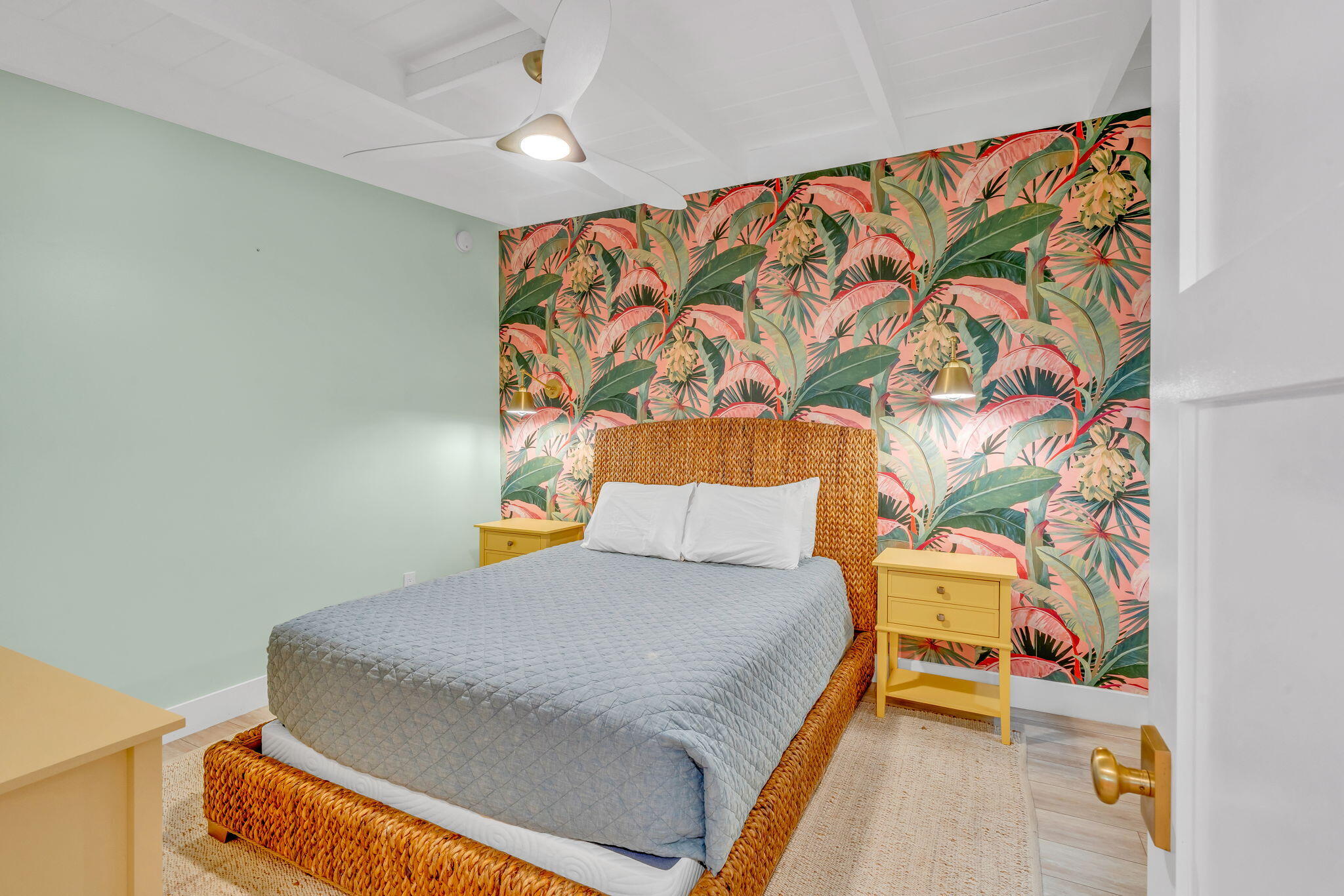 Key Colony, Florida 33051, United States, 2 Bedrooms Bedrooms, ,2 BathroomsBathrooms,Residential,Active,253955