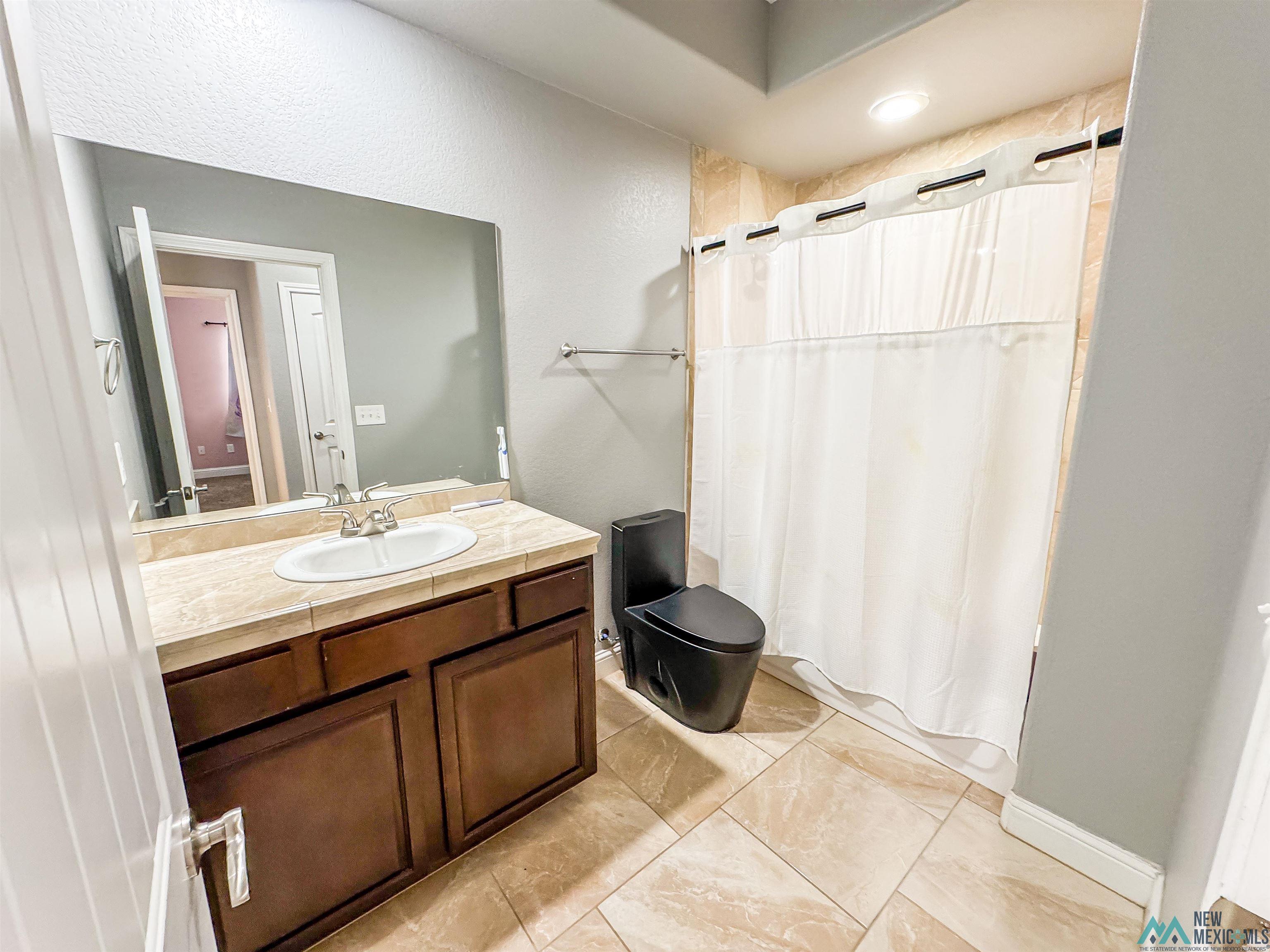 2132 N Homestead Drive, Hobbs, Texas image 11