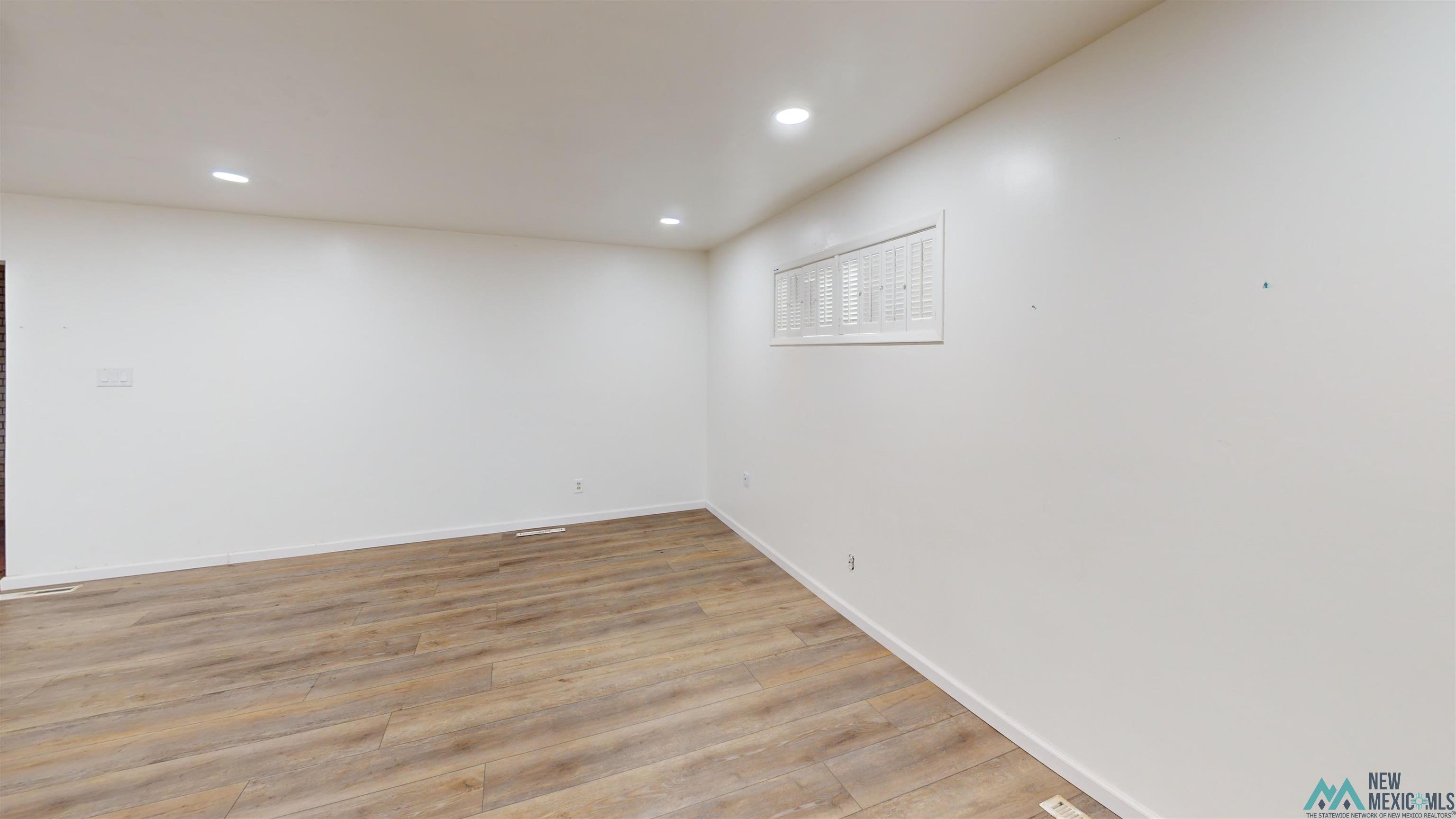1017 W Avenue J, Lovington, New Mexico image 6