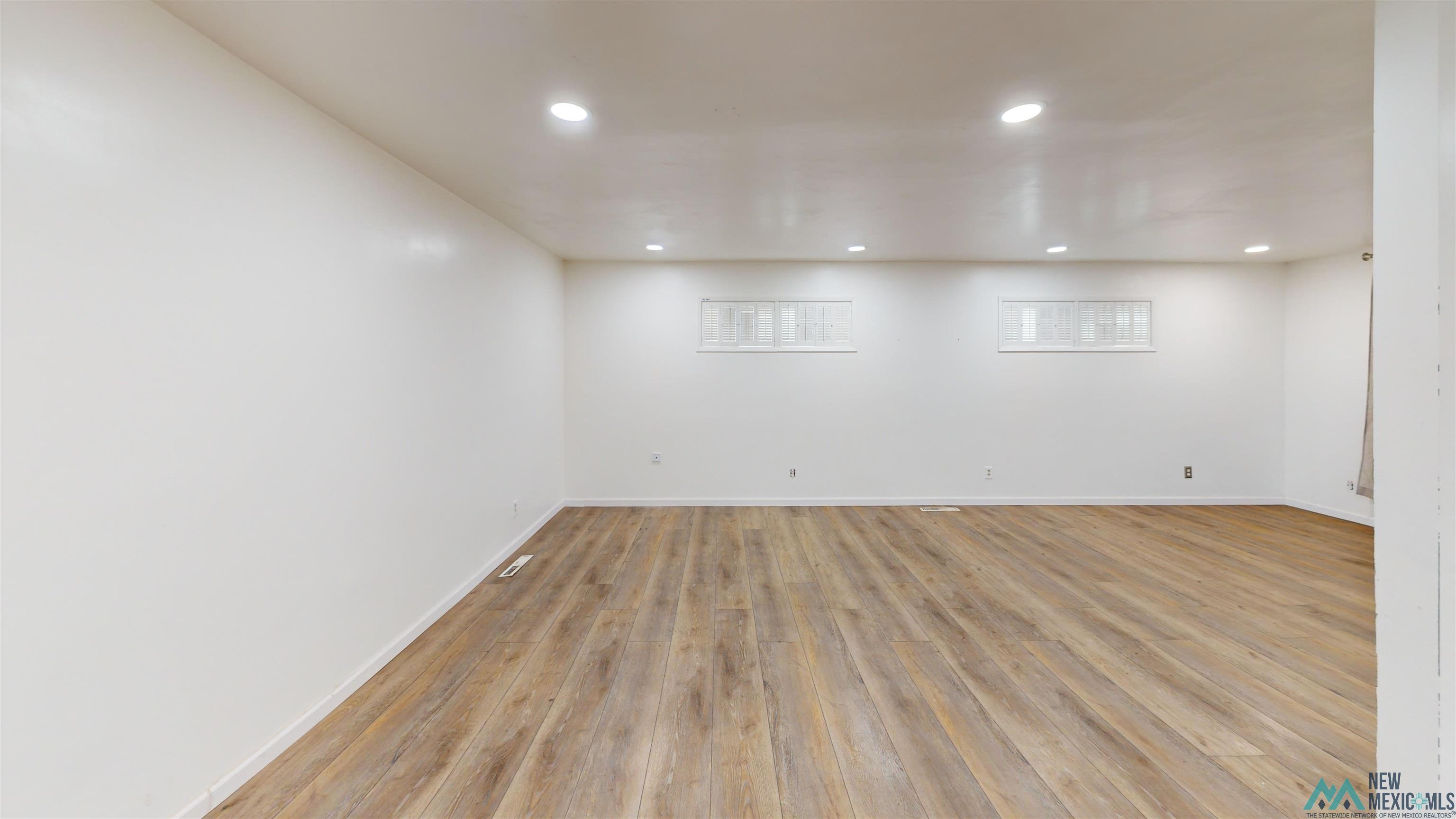 1017 W Avenue J, Lovington, New Mexico image 5