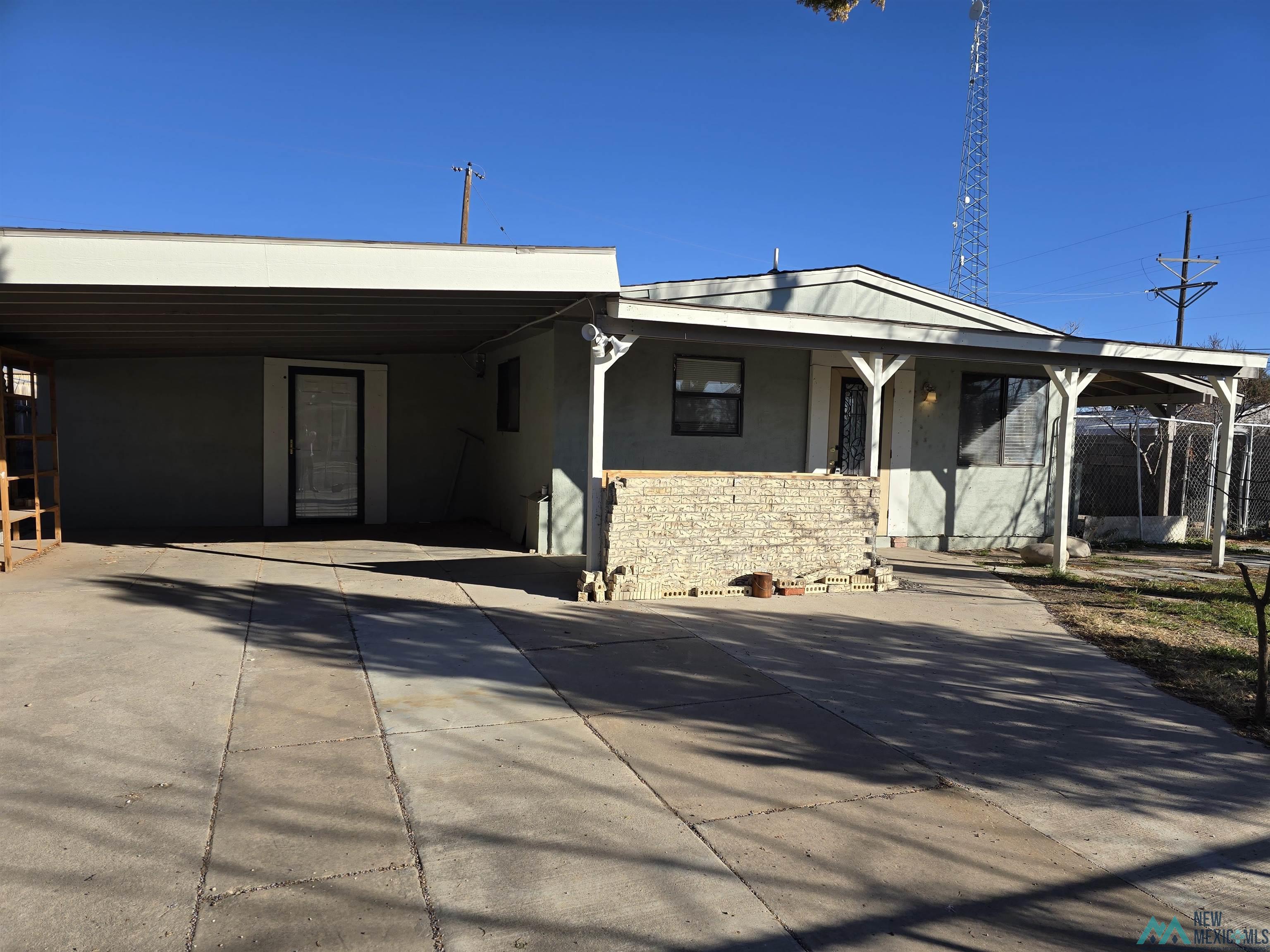 1501 Pecan Drive, Roswell, New Mexico image 1