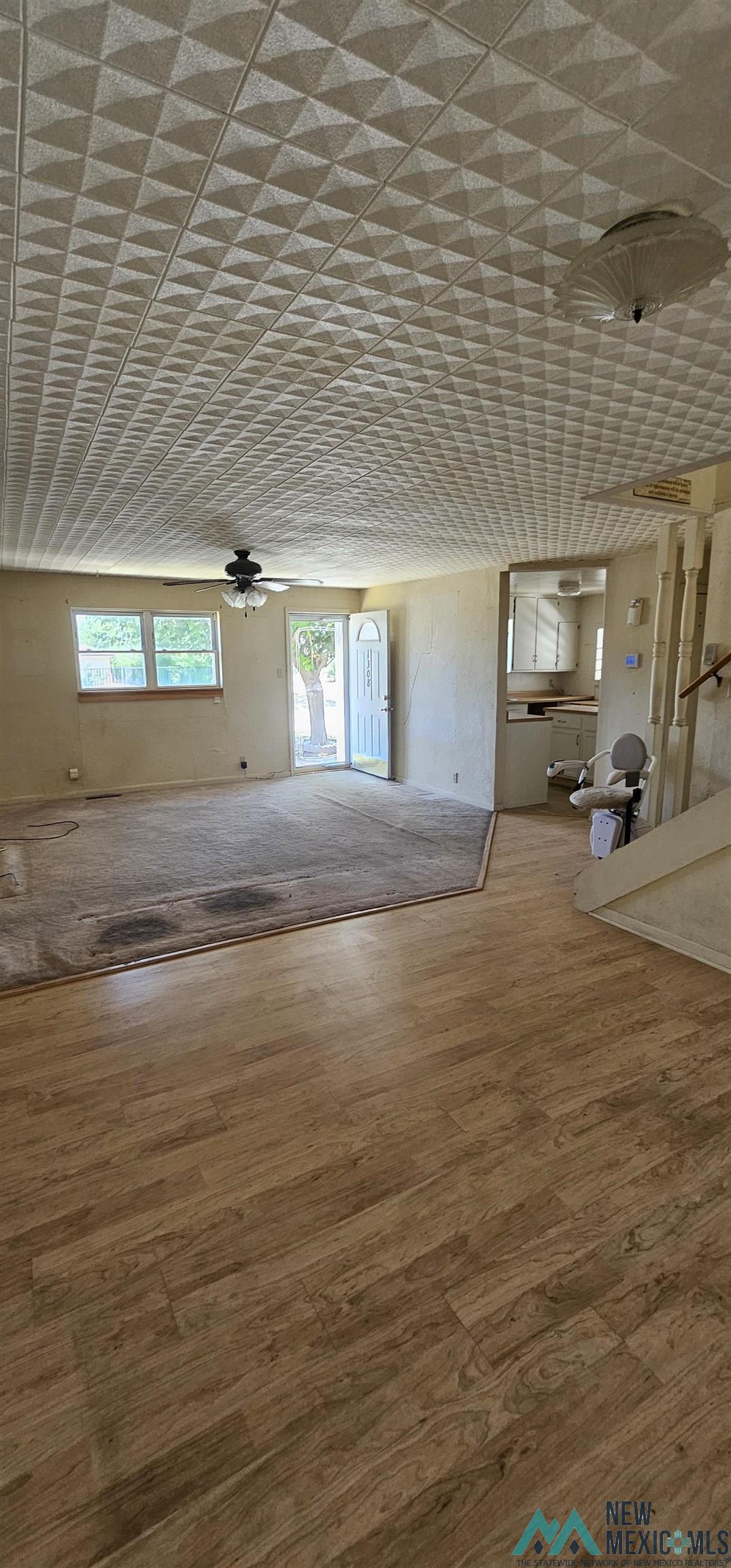 1308 E Alameda Street, Roswell, Texas image 9