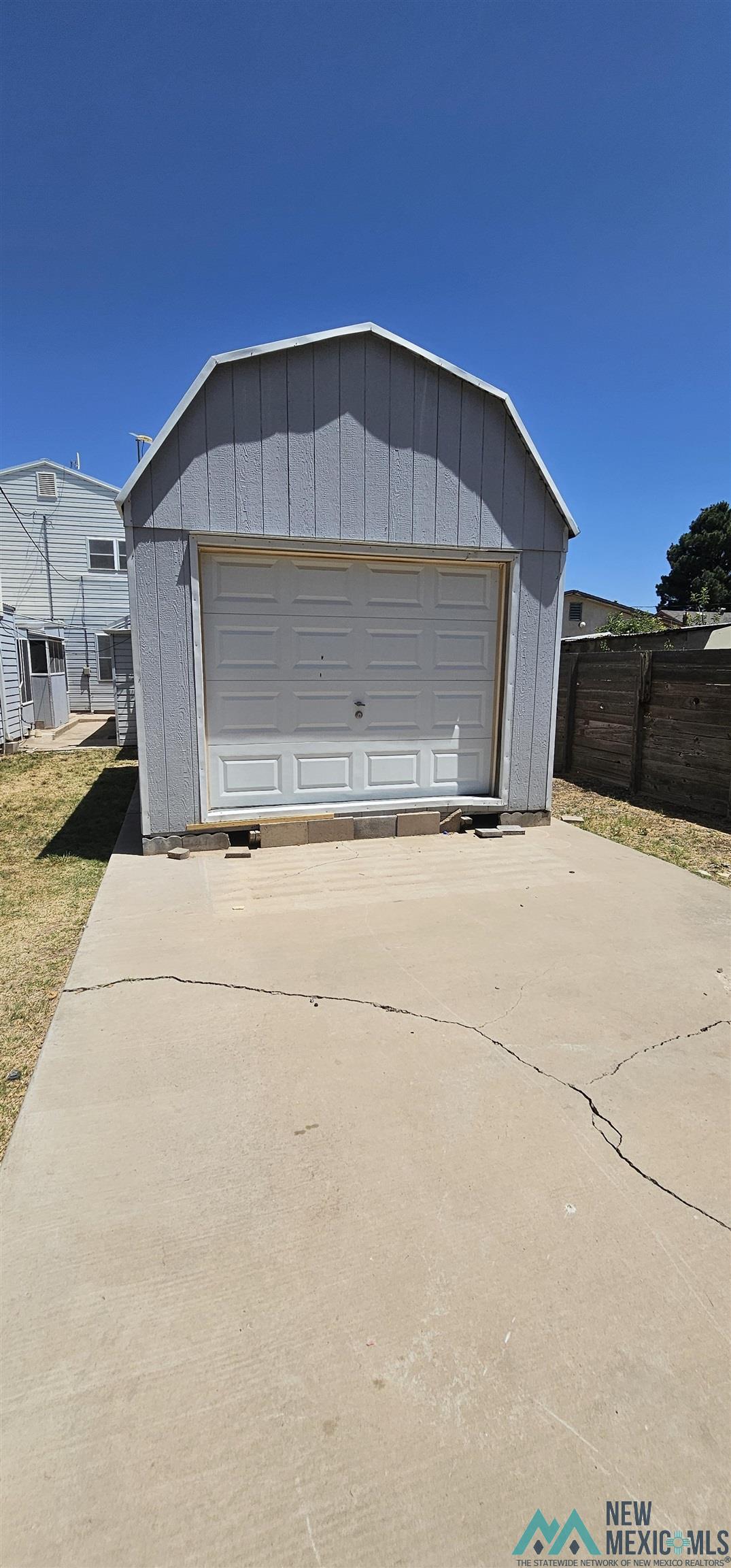 1308 E Alameda Street, Roswell, Texas image 28