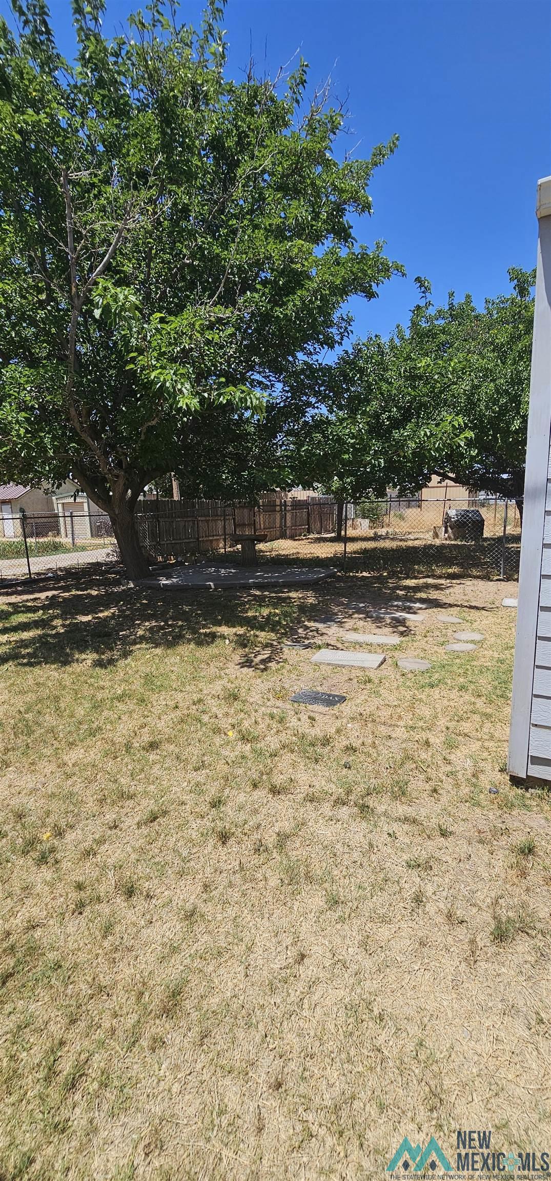 1308 E Alameda Street, Roswell, Texas image 27