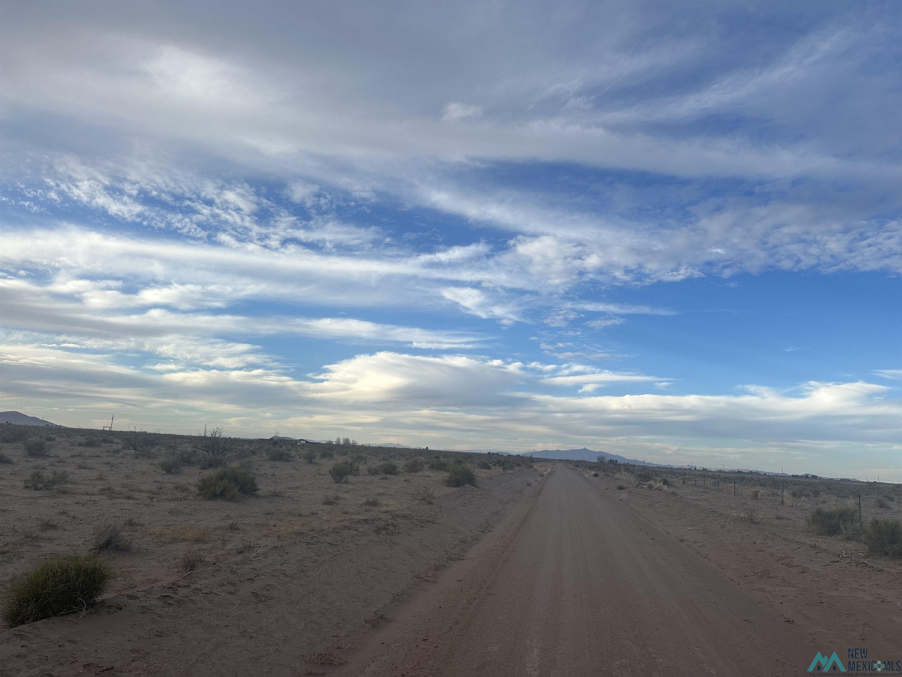 XXXX Delphine Rd Sw, Deming, New Mexico image 5