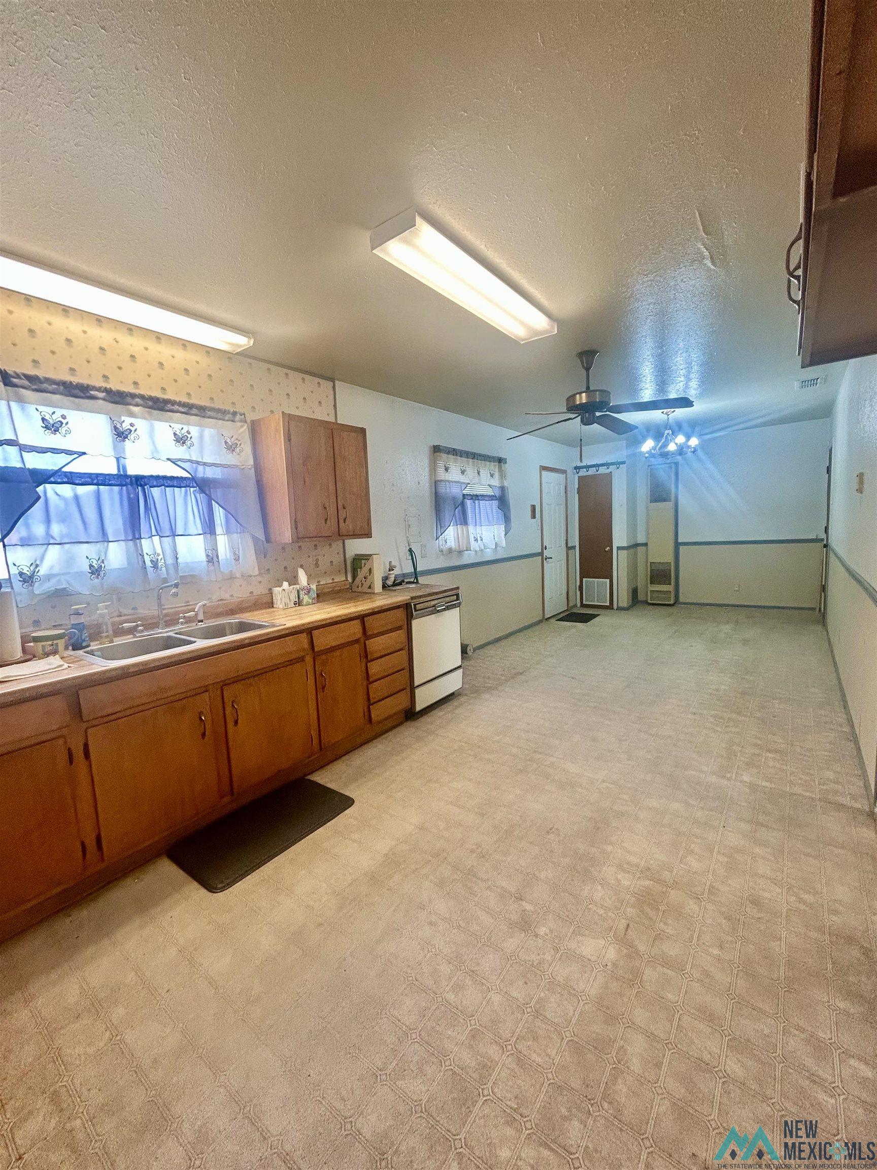 1838 N Brazos Drive, Hobbs, Texas image 5