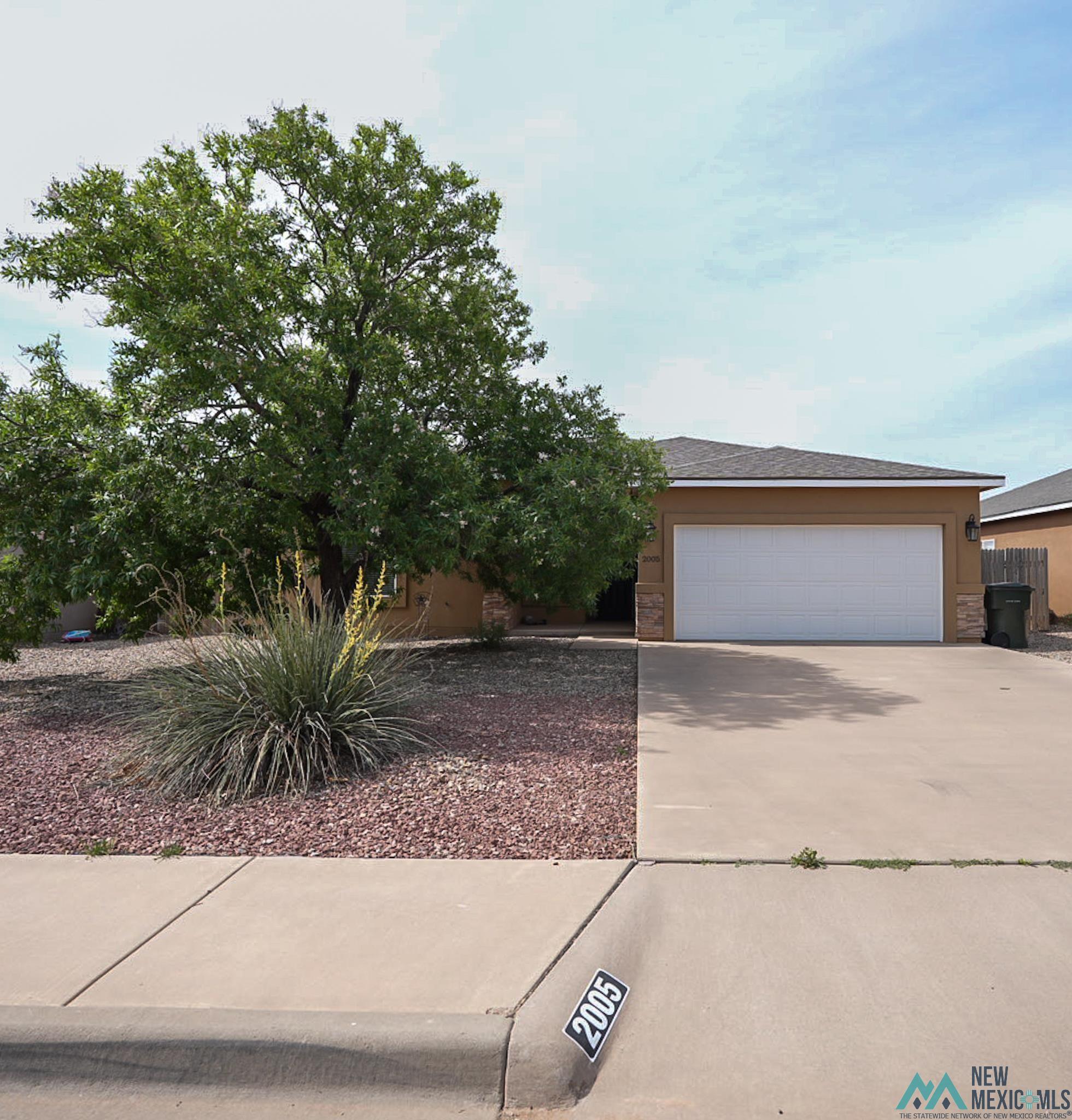 2005 Hali Lane, Clovis, Texas image 2