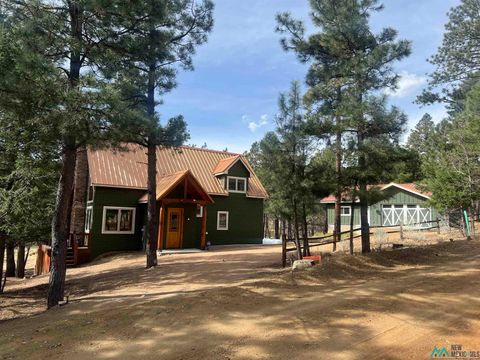 Homes For Sale - 12 Avenida Lustrosos<br/> Rociada, NM 87742