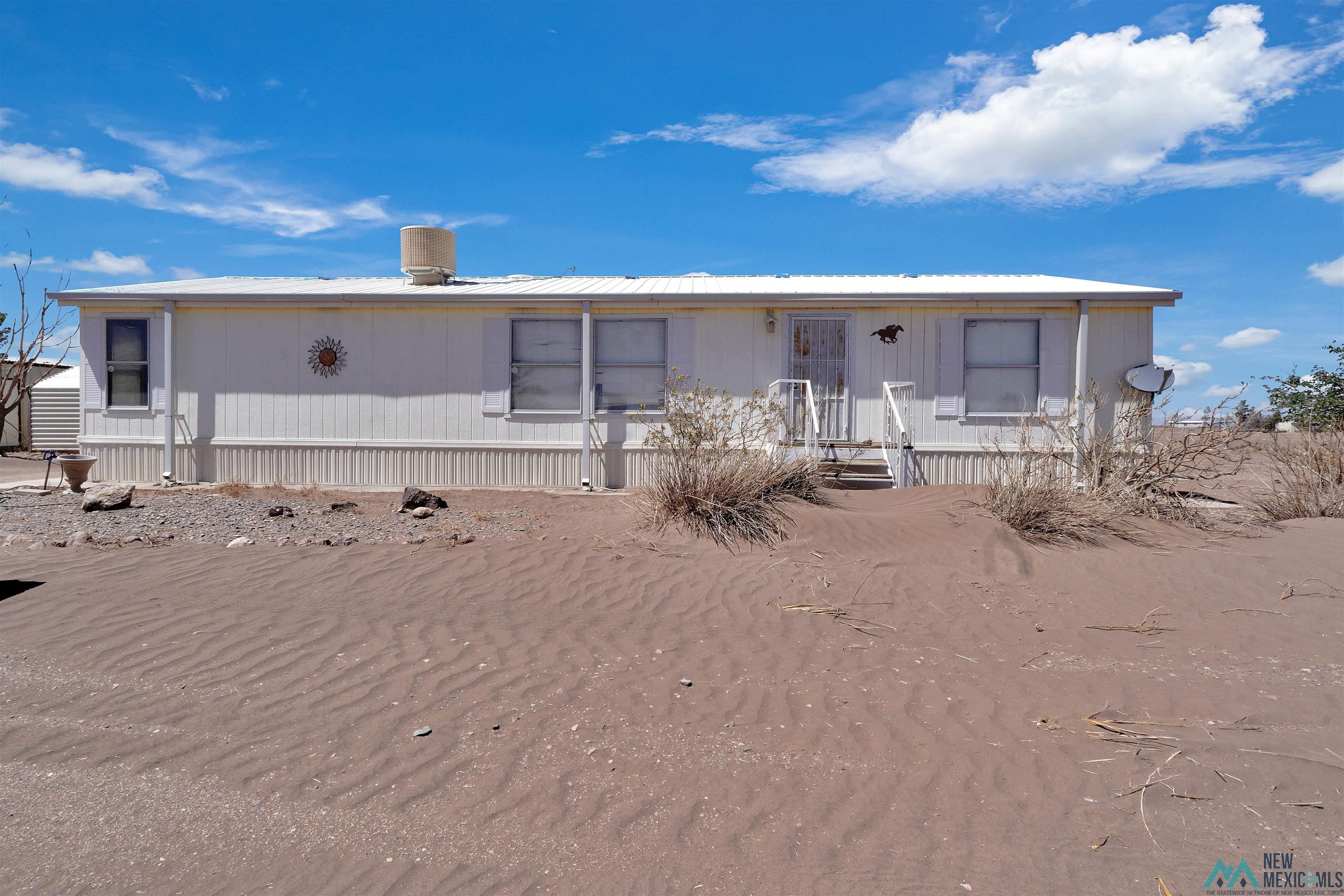 4476 SE Josefita Road, Deming, Texas image 5