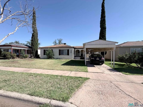 Homes For Sale - 1207 E Pecos Drive<br/> Hobbs, NM 88240