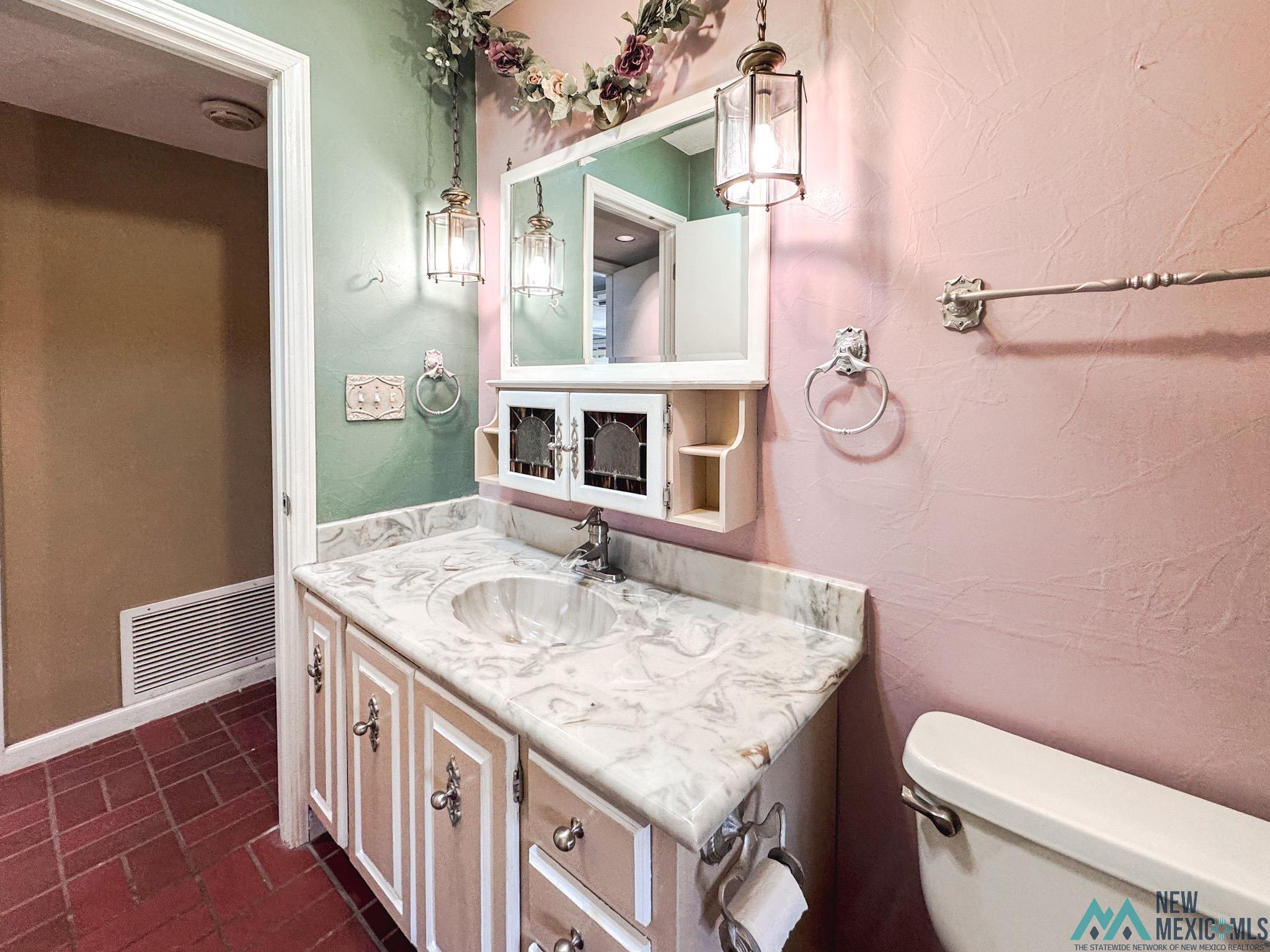 115 Three Cross Drive, Roswell, Texas image 24
