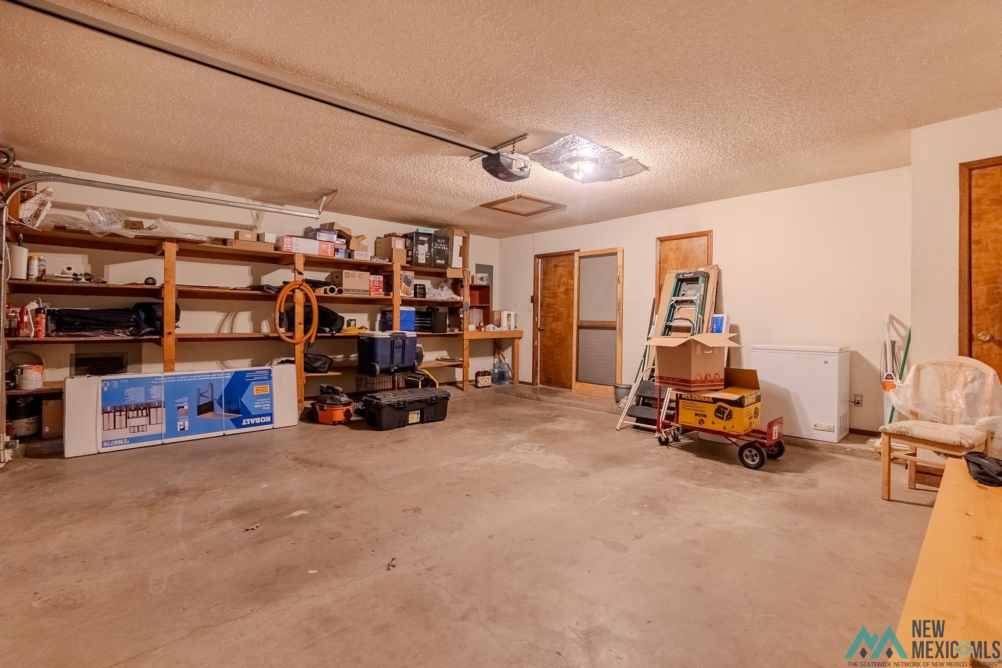 2112 Castle Court, Clovis, Texas image 25