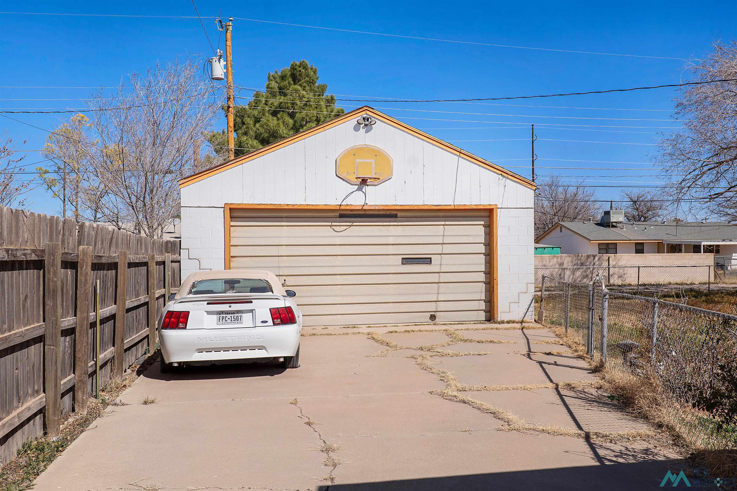 916 W Iron Avenue, Hobbs, Texas image 18