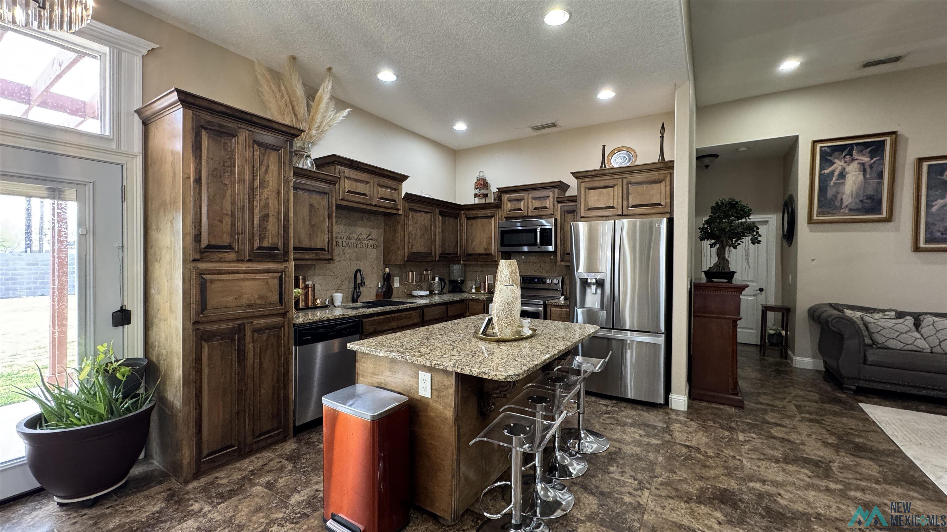 601 W Aspen Ave, Lovington, New Mexico image 3