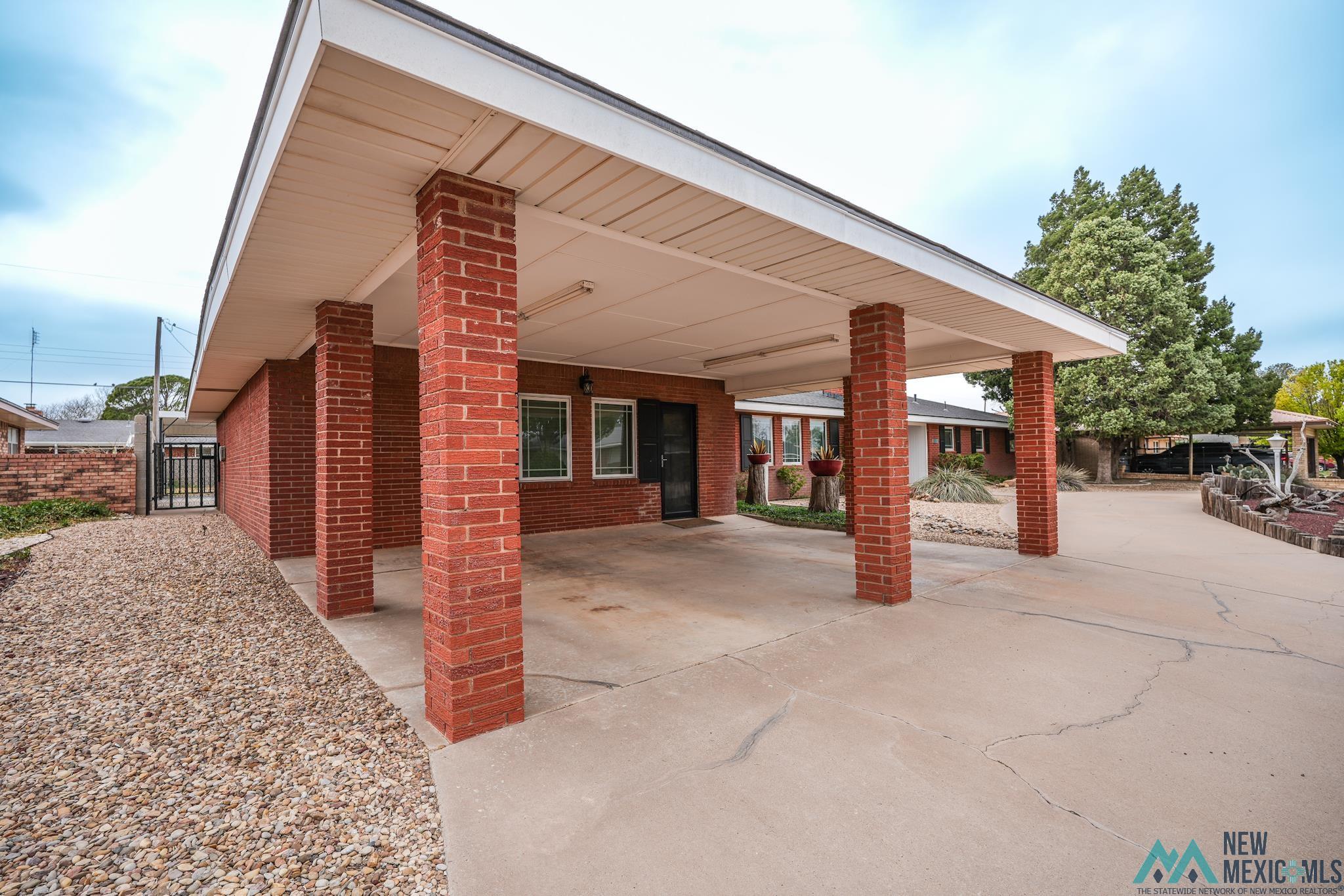 212 Utah Dr, Portales, New Mexico image 3