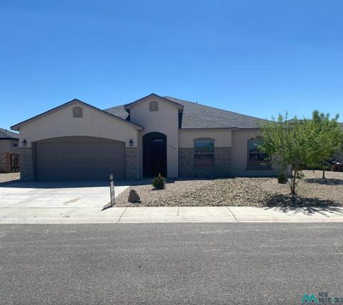 Homes For Sale - 5109 W Grey Ghost Road<br/> Hobbs, NM 88240