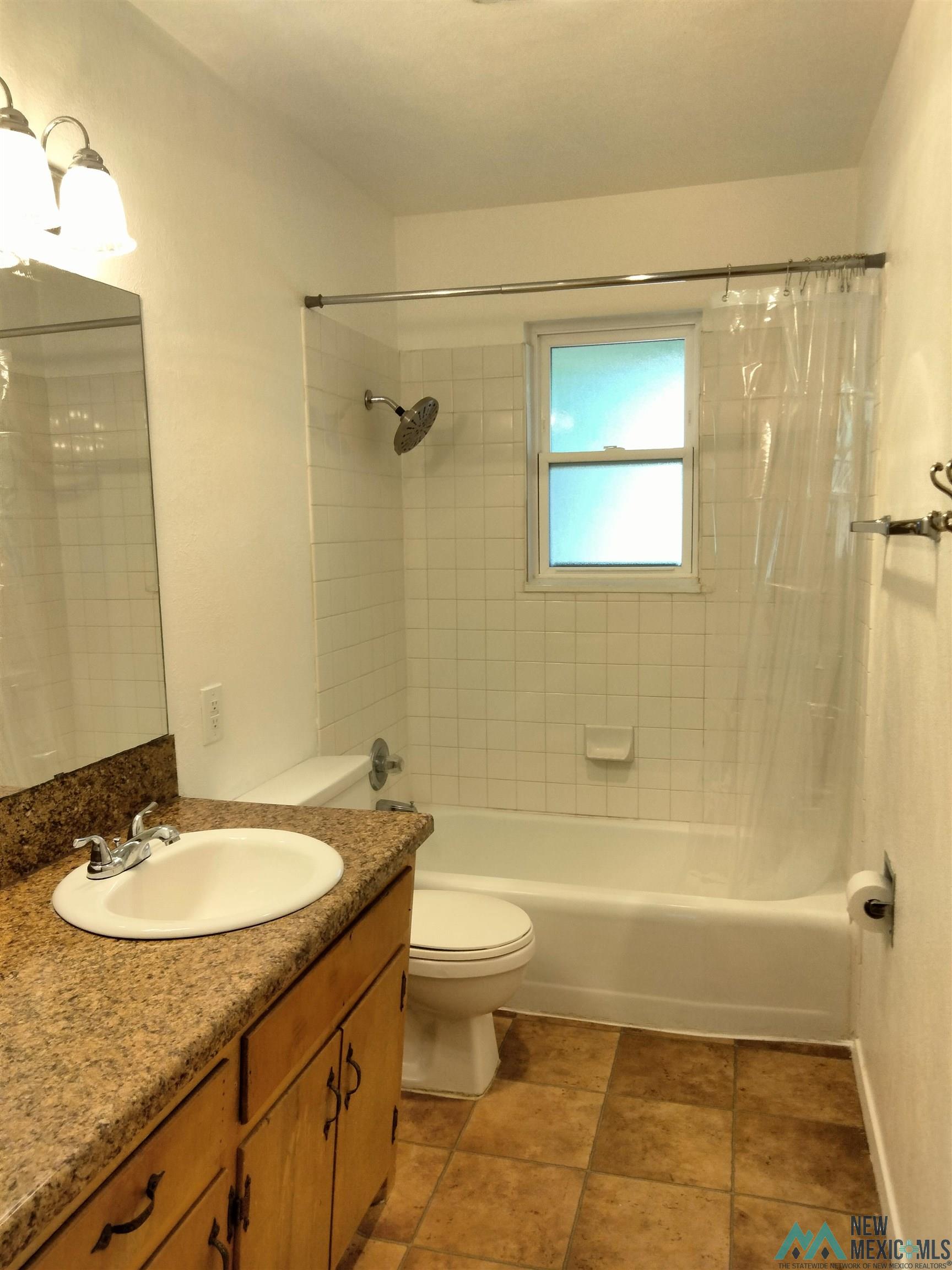 1208 Comer Drive, Clovis, Texas image 17