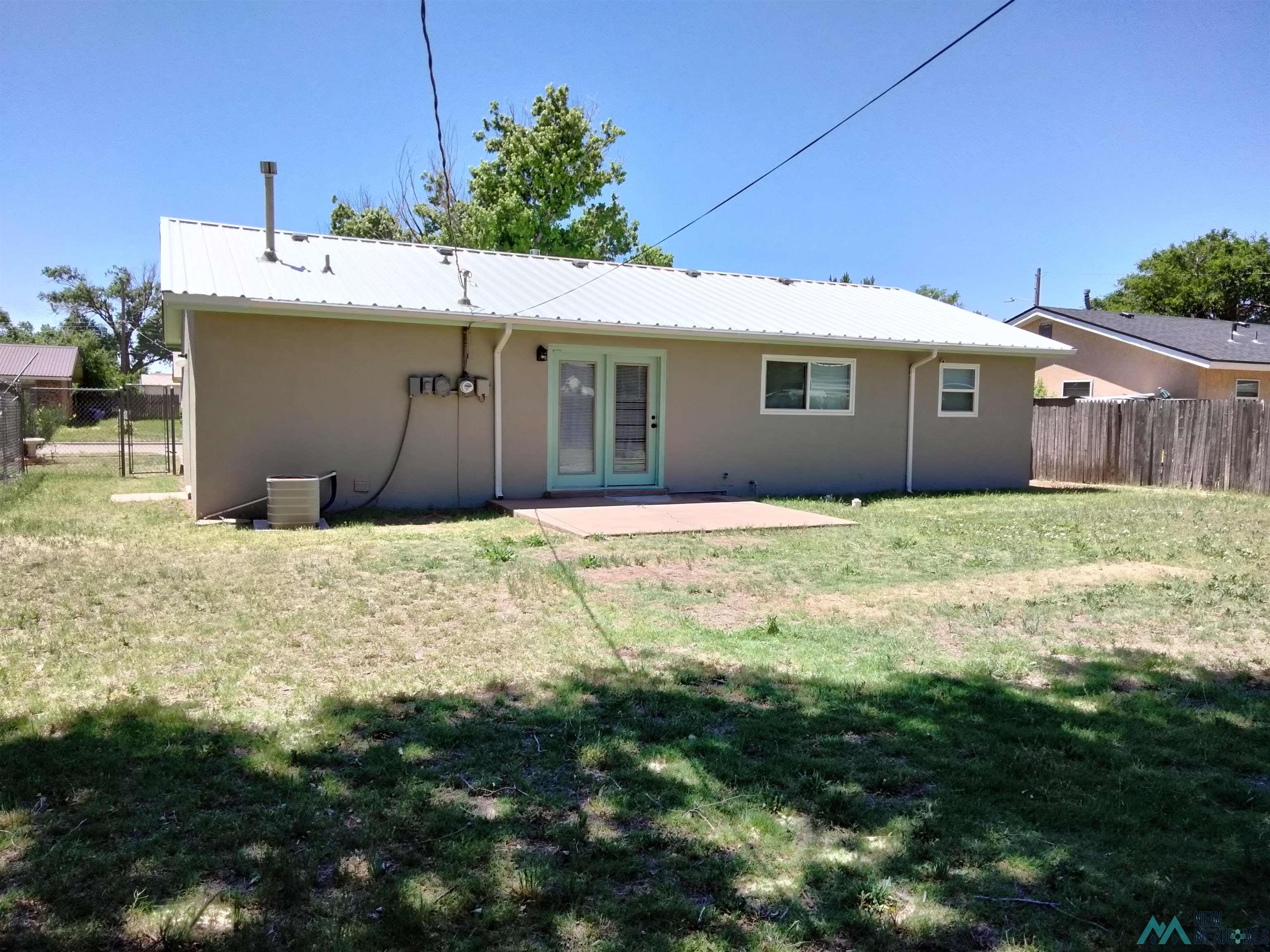 1208 Comer Drive, Clovis, Texas image 26