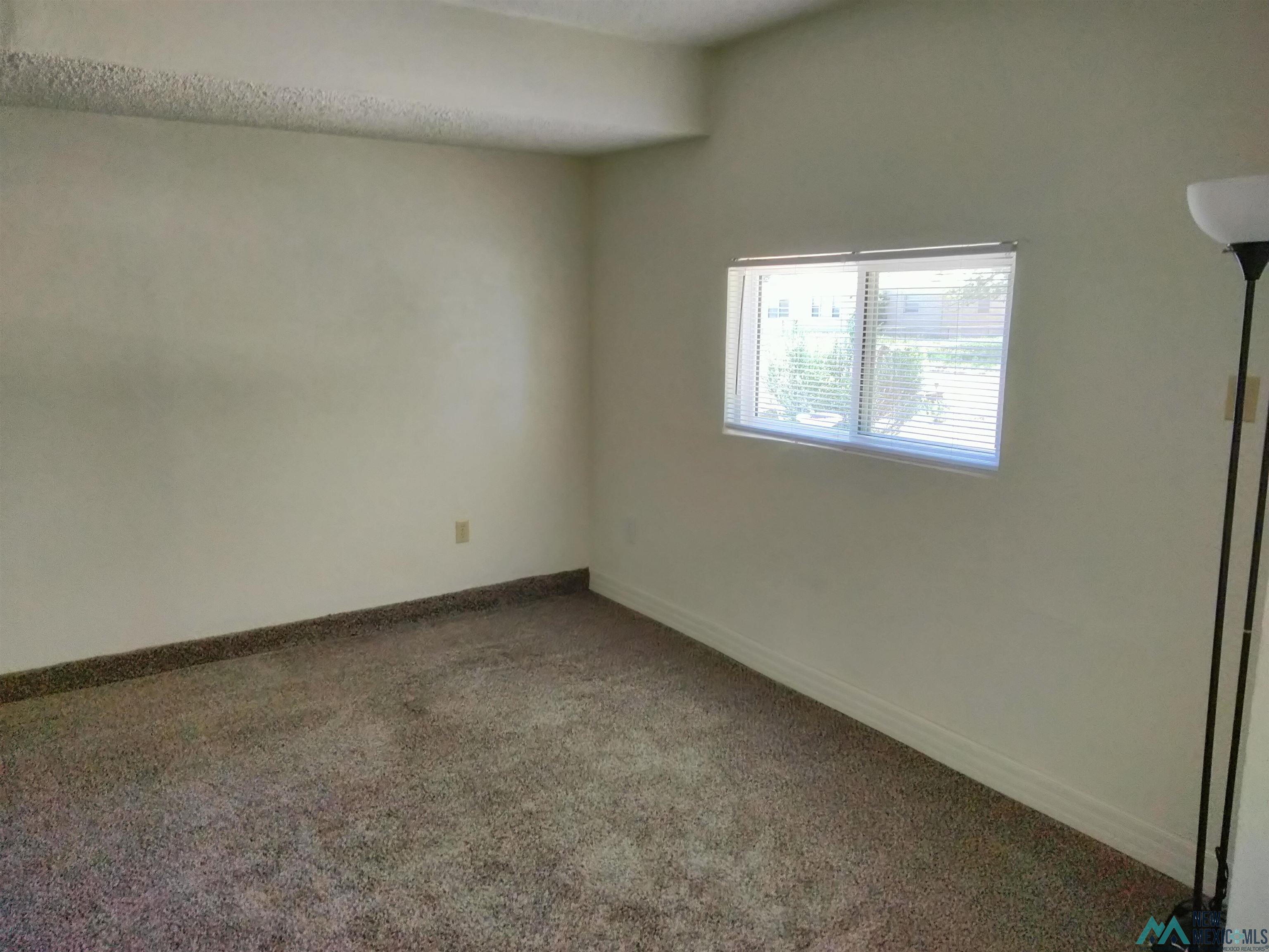 1208 Comer Drive, Clovis, Texas image 8