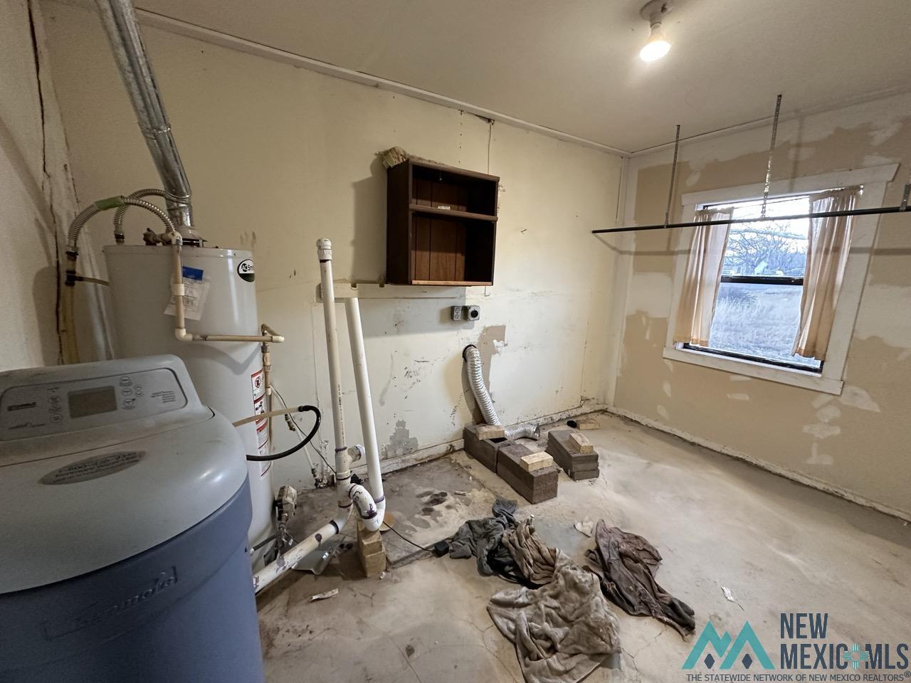 208 S White Oaks Avenue, Capitan, New Mexico image 43