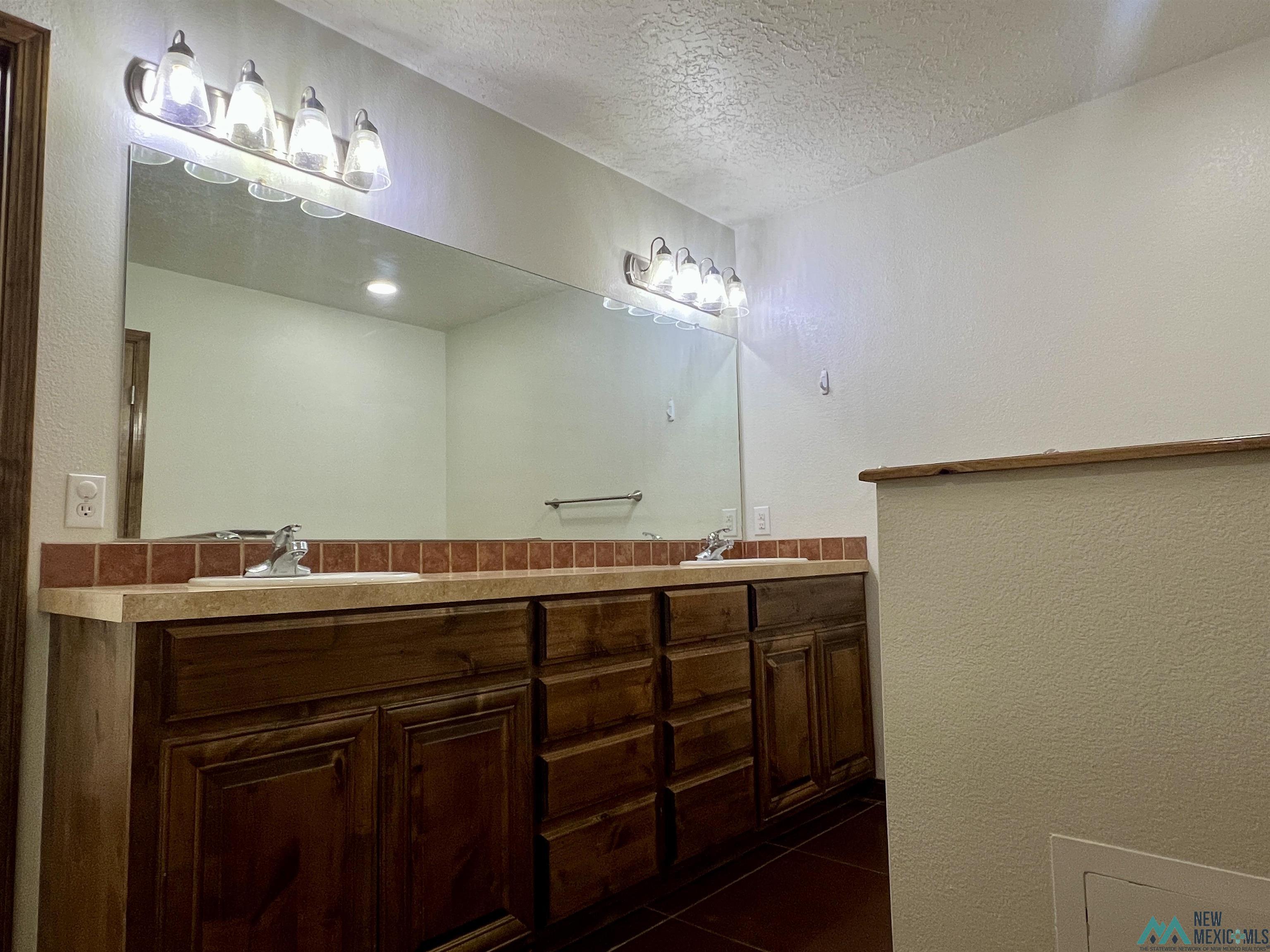 708 Starlite Drive, Clovis, Texas image 17