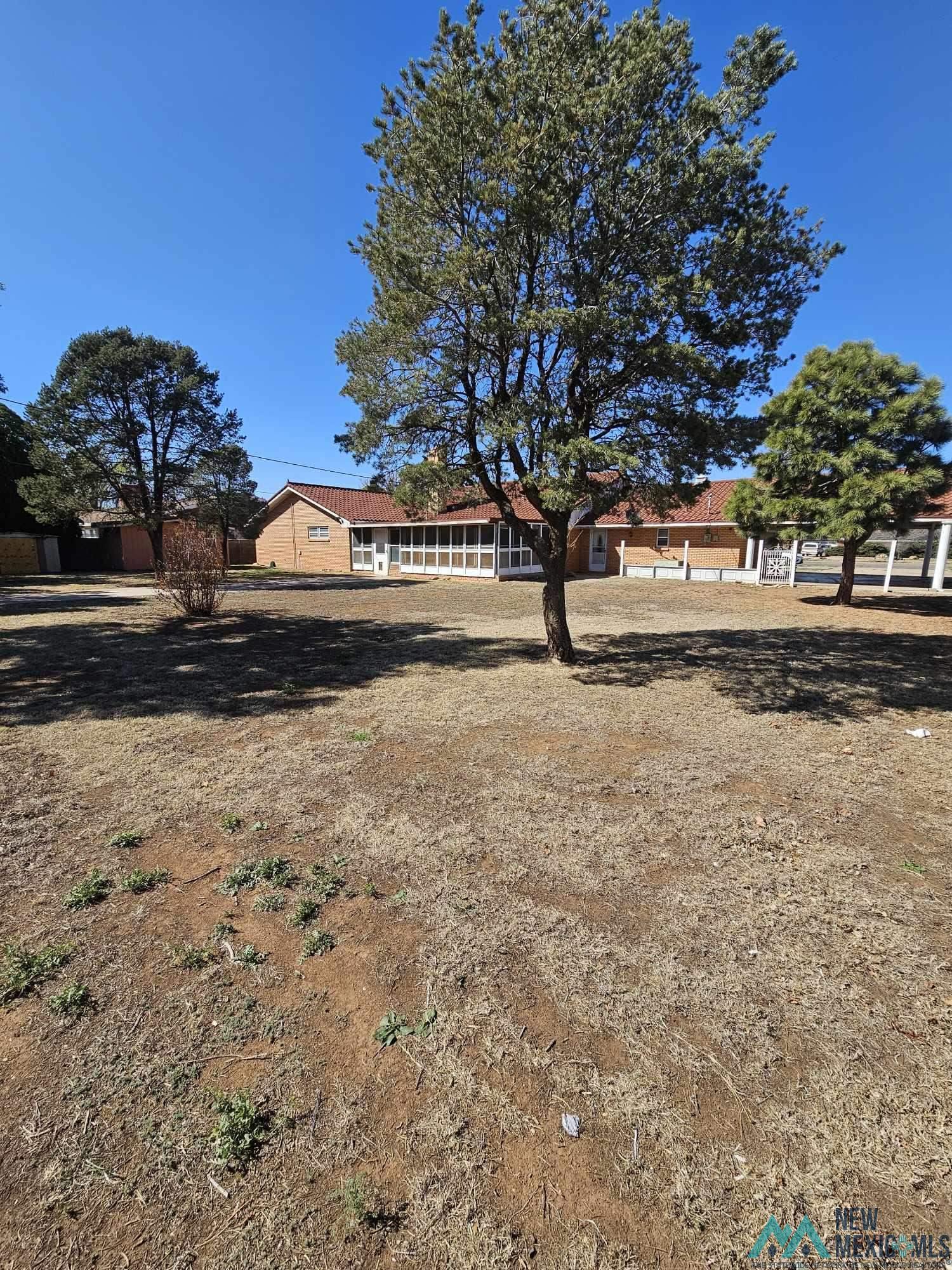 Clovis, New Mexico 88101, United States, 4 Bedrooms Bedrooms, ,3 BathroomsBathrooms,Residential,Pending,62520