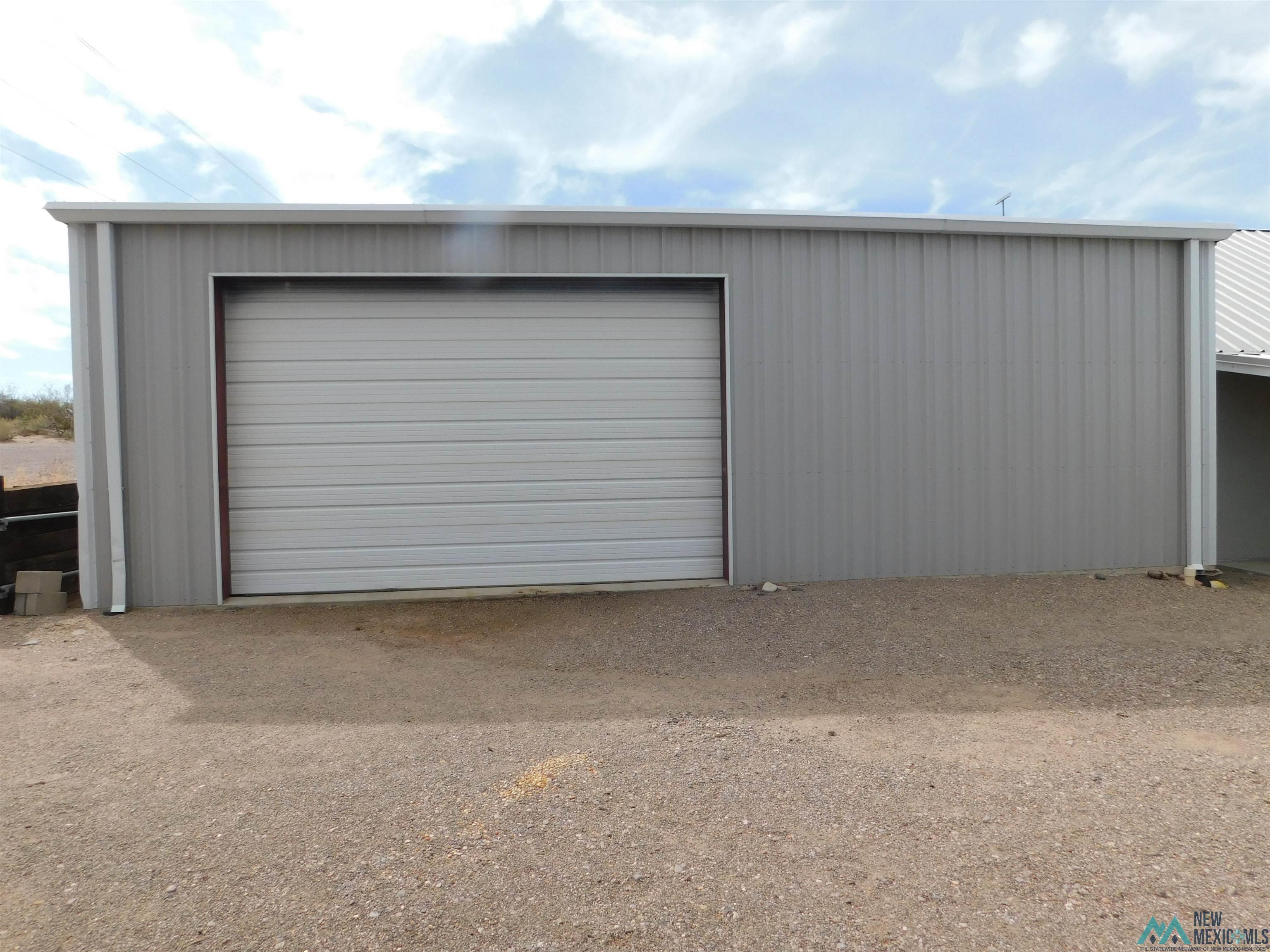 507 Alhambra Street, Elephant Butte, Texas image 17