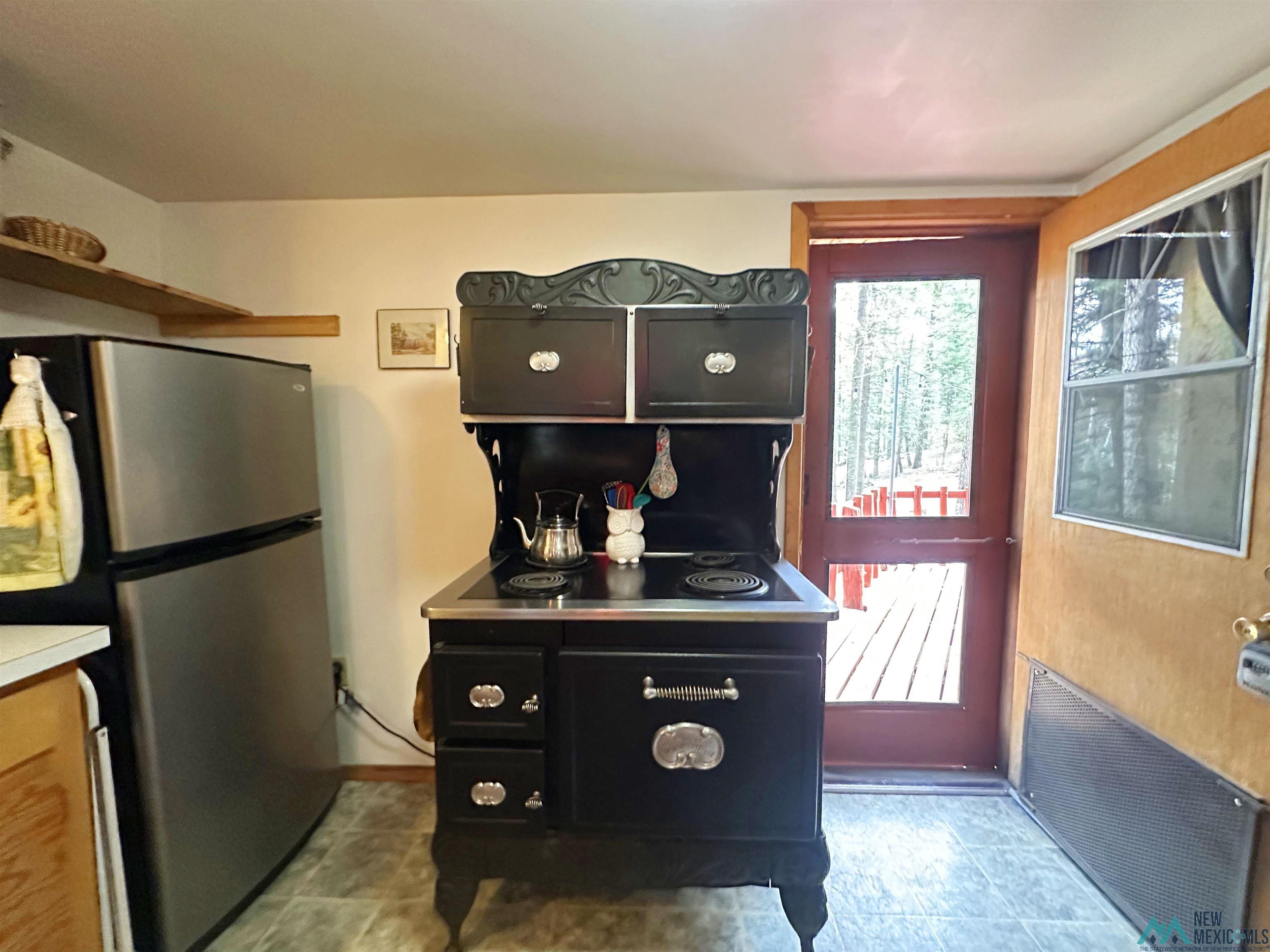 11 W Meadow Lane, Sapello, New Mexico image 20