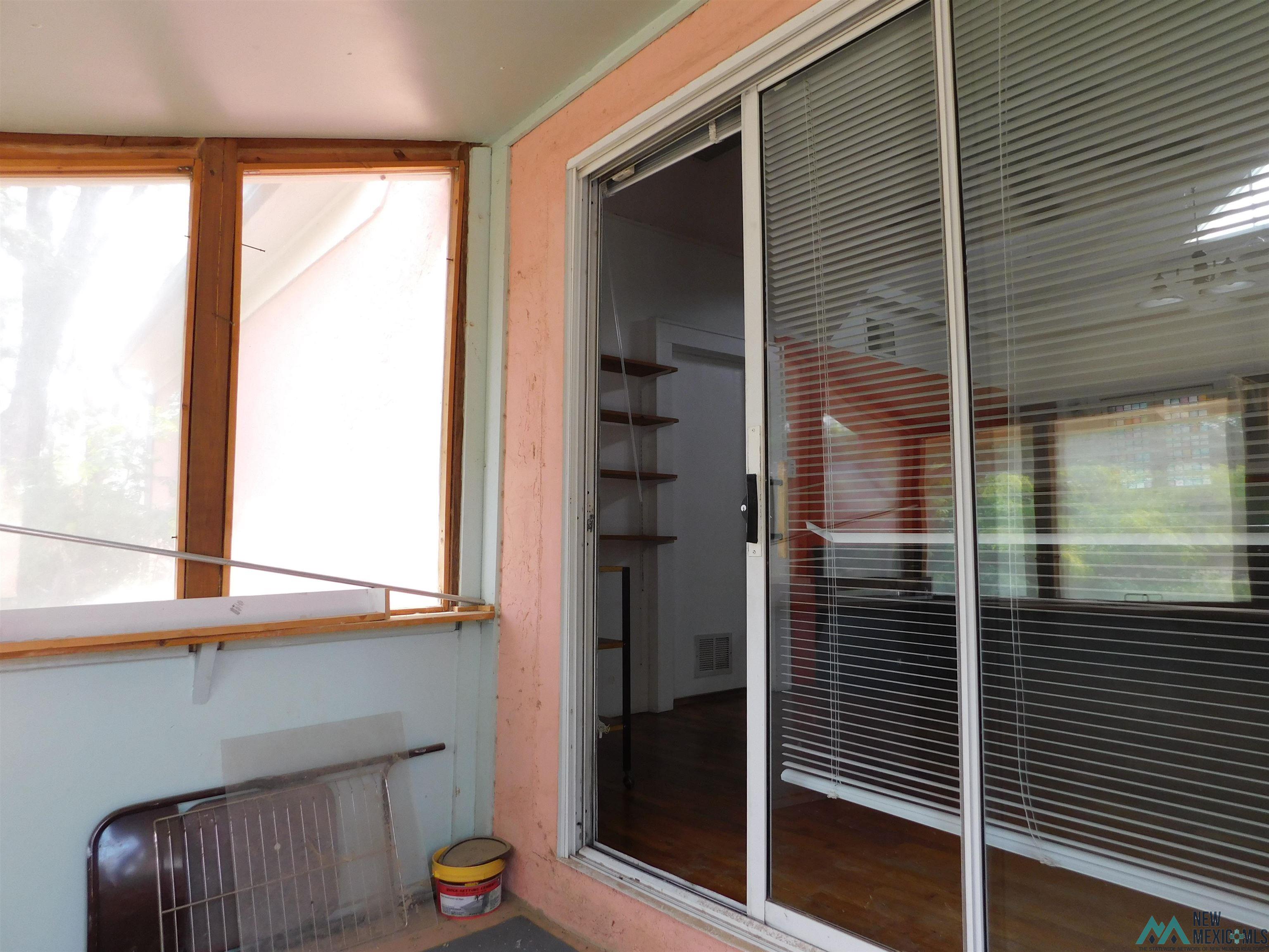 1301 N Montana Avenue, Roswell, Texas image 10