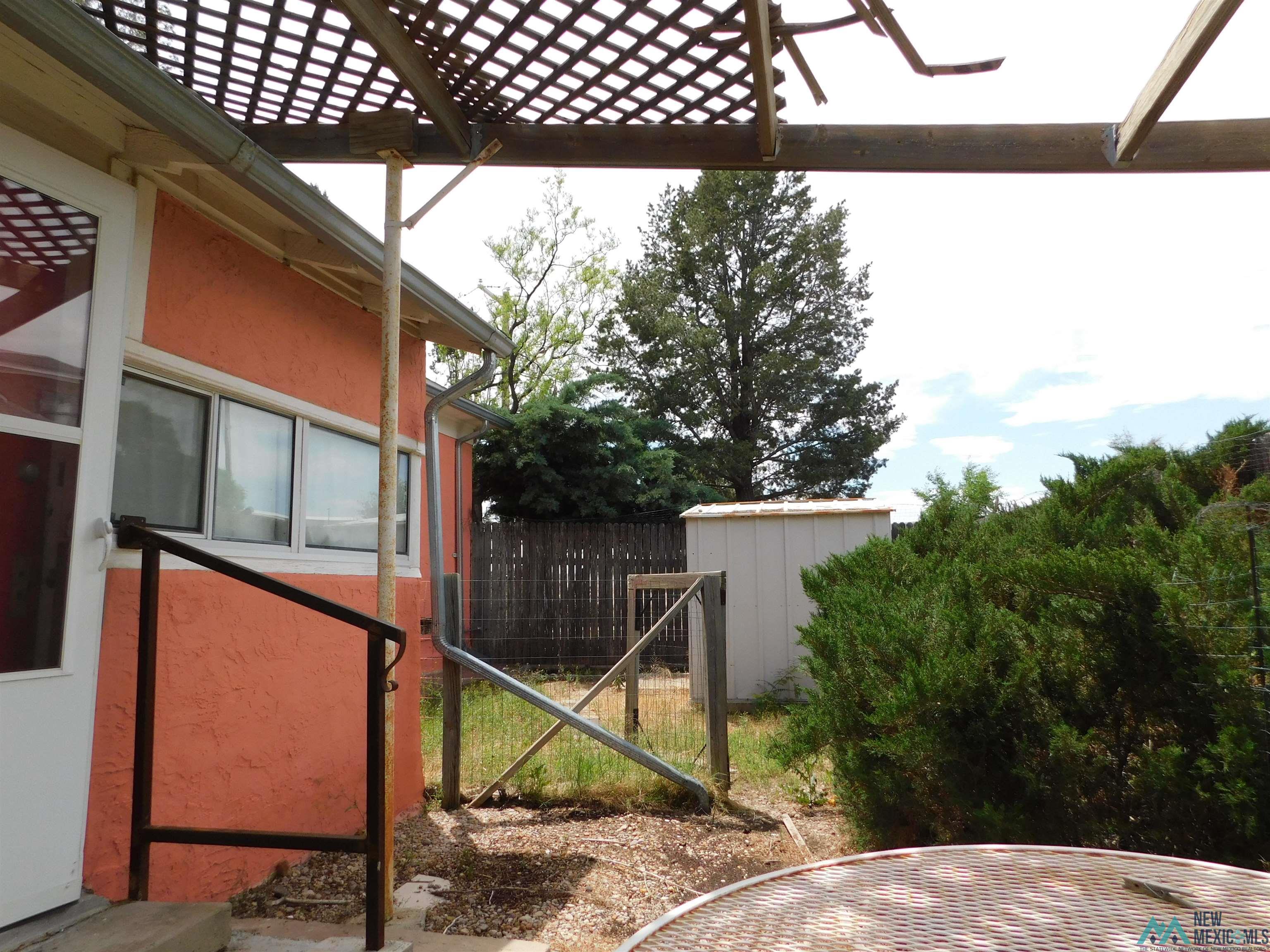 1301 N Montana Avenue, Roswell, Texas image 15