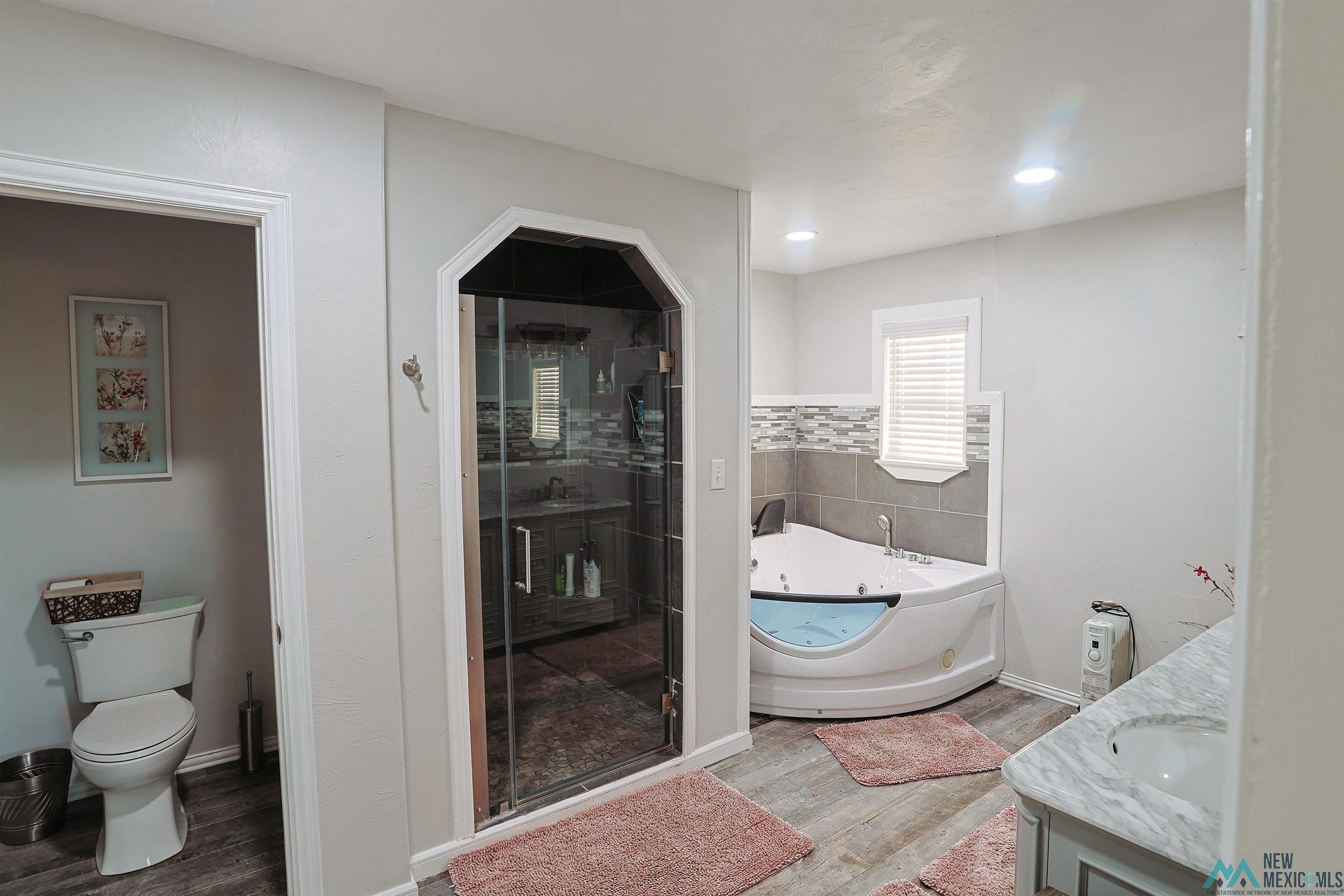 75 S Donaldson Farm Road, Loving, Texas image 36