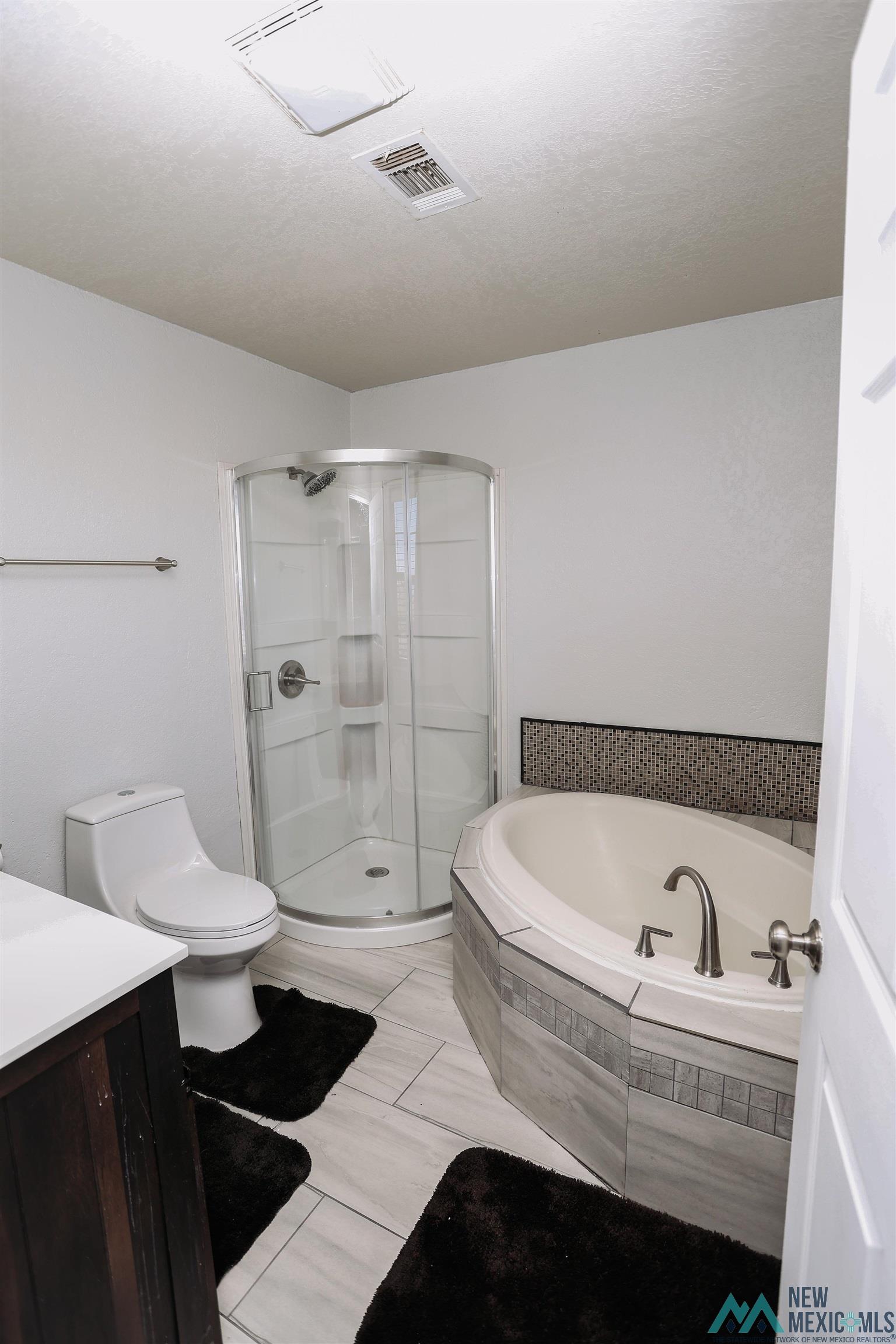 75 S Donaldson Farm Road, Loving, Texas image 44