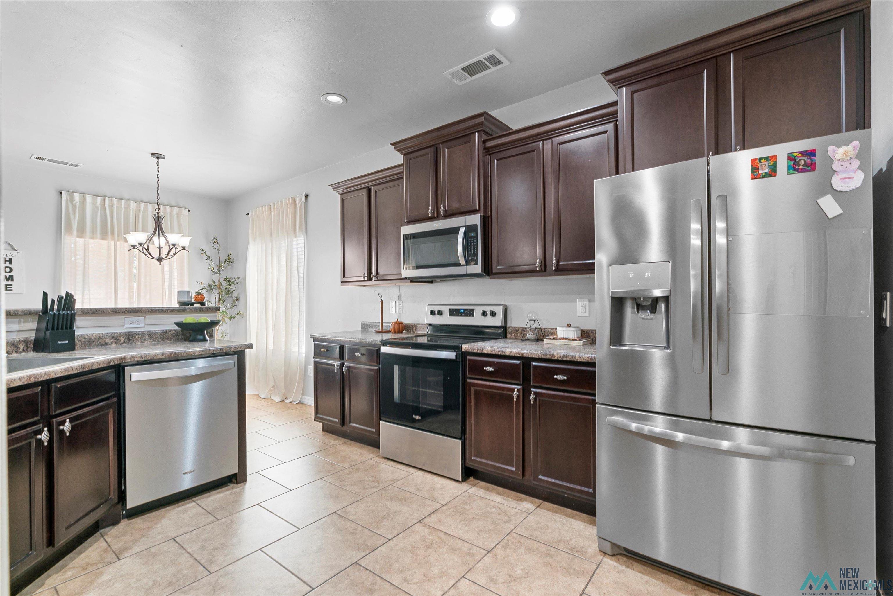 1810 Amber Drive, Carlsbad, Texas image 19