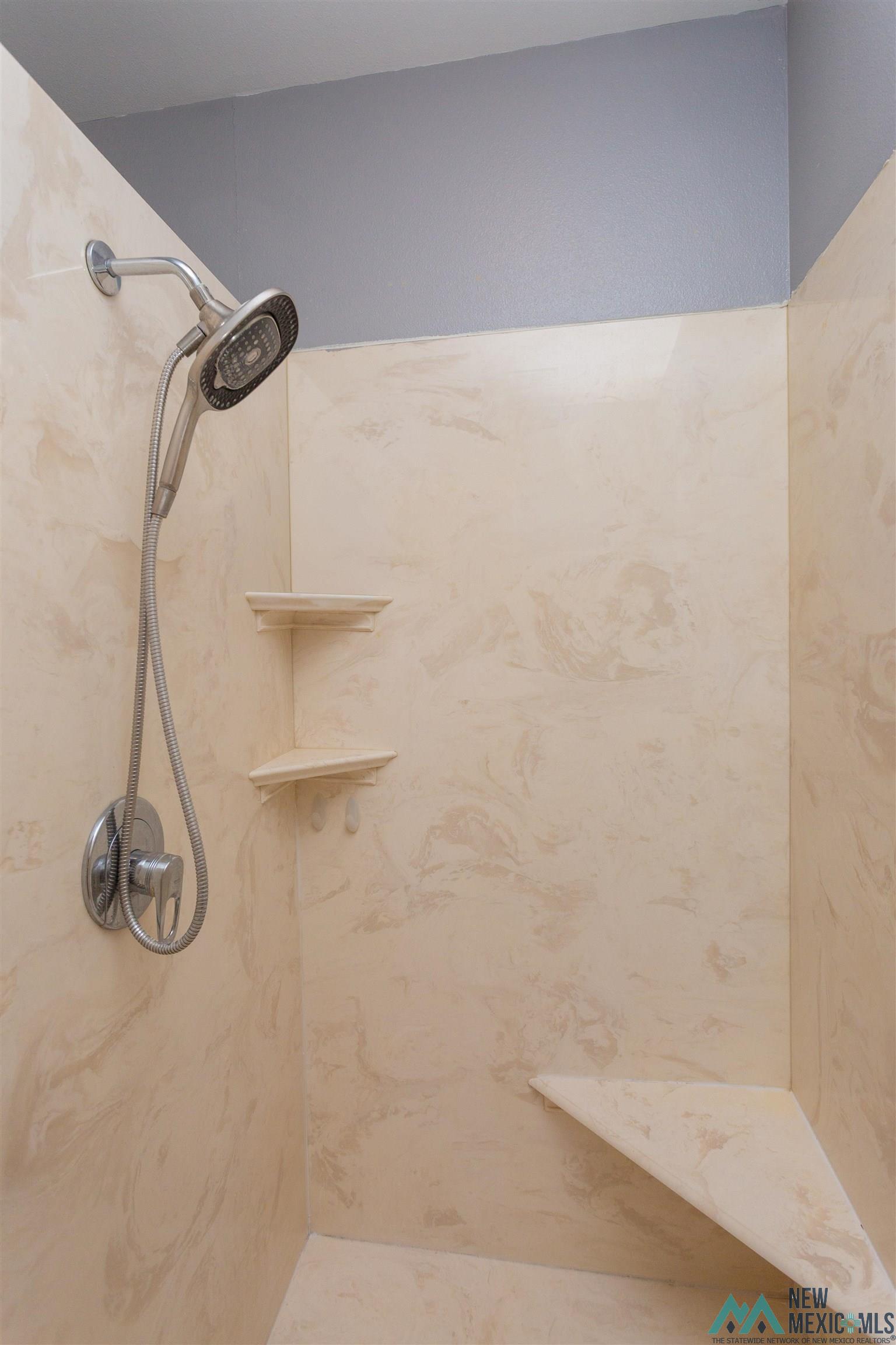 Artesia, New Mexico 88210, United States, 3 Bedrooms Bedrooms, ,2 BathroomsBathrooms,Residential,Pending,251192