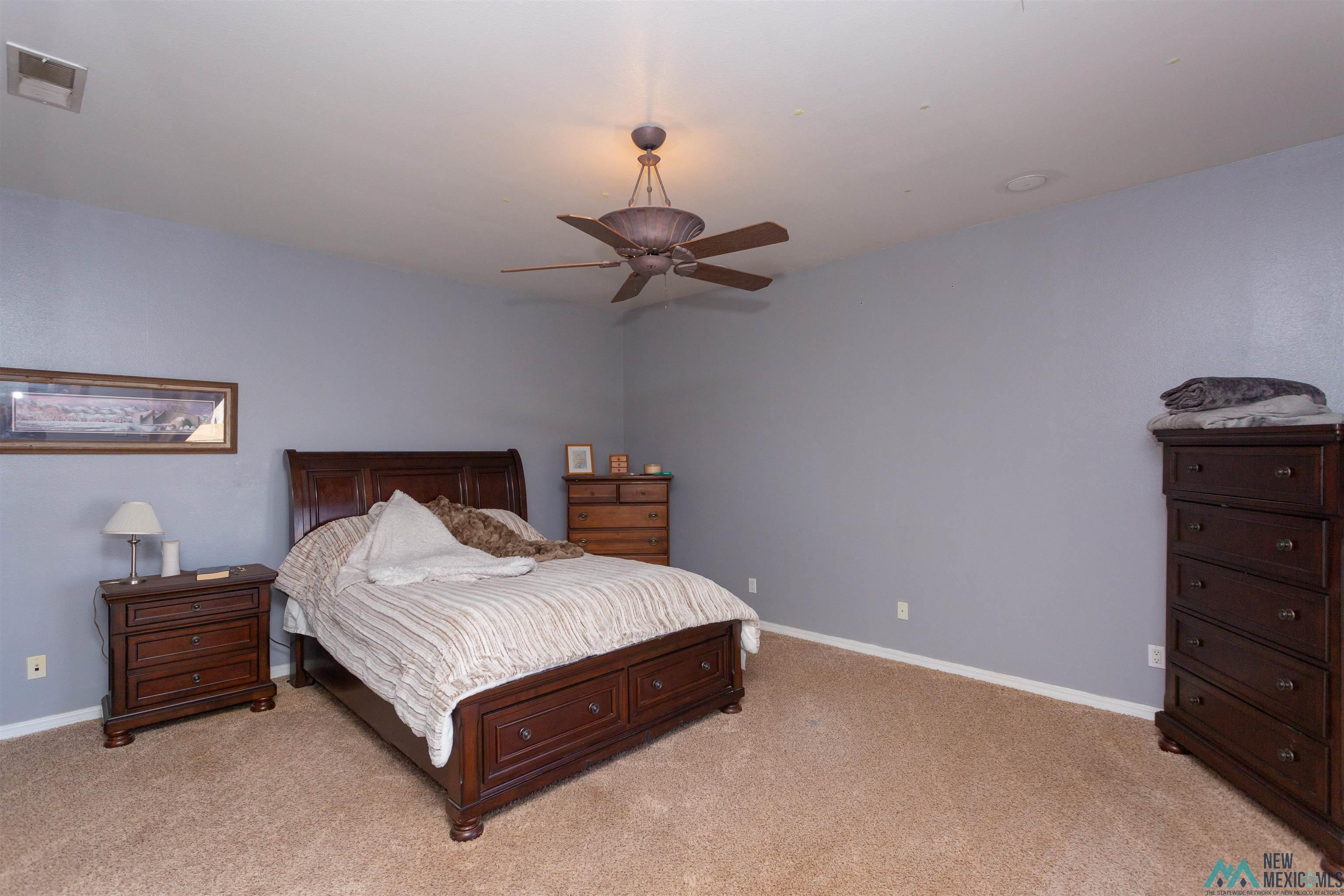 Artesia, New Mexico 88210, United States, 3 Bedrooms Bedrooms, ,2 BathroomsBathrooms,Residential,Pending,251192